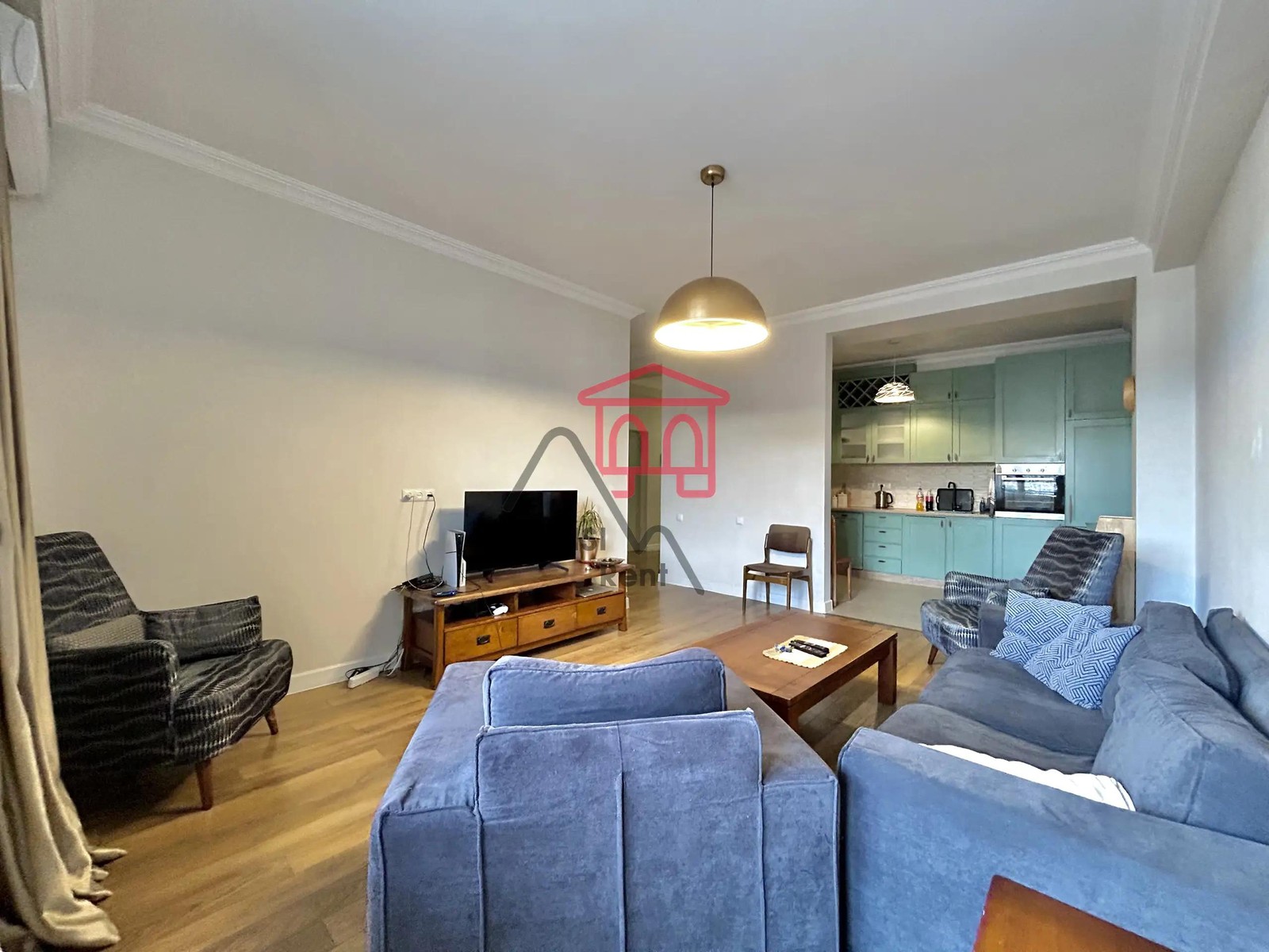 Kalistrate Kutateladze St., 17 - 4 rooms