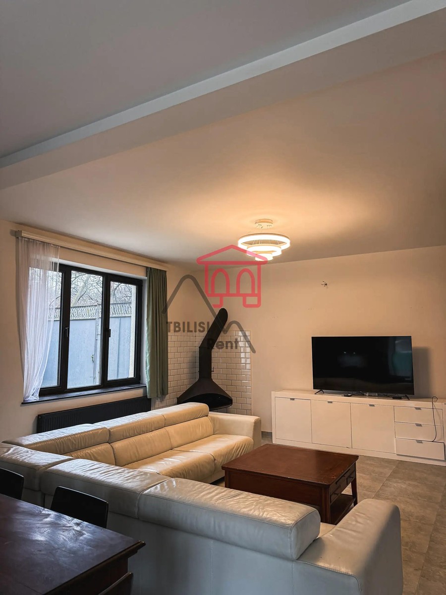 Lasha-Giorgi Lane 1, Sololaki - 4 rooms