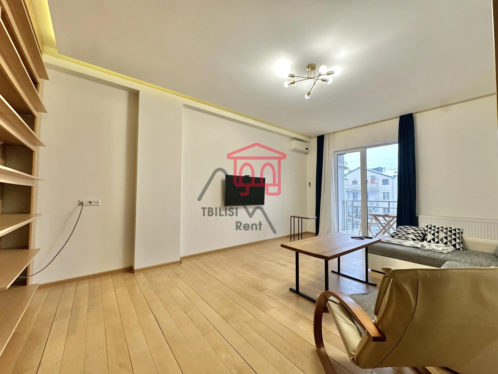 Nikolaya Kipshidze Street, 7 - 3 rooms