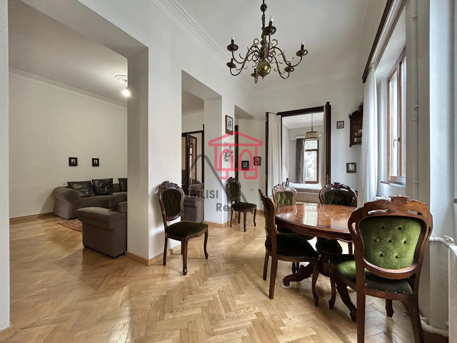 1st alley of Dmitri Arakishvili, 7, Vake - 5 rooms