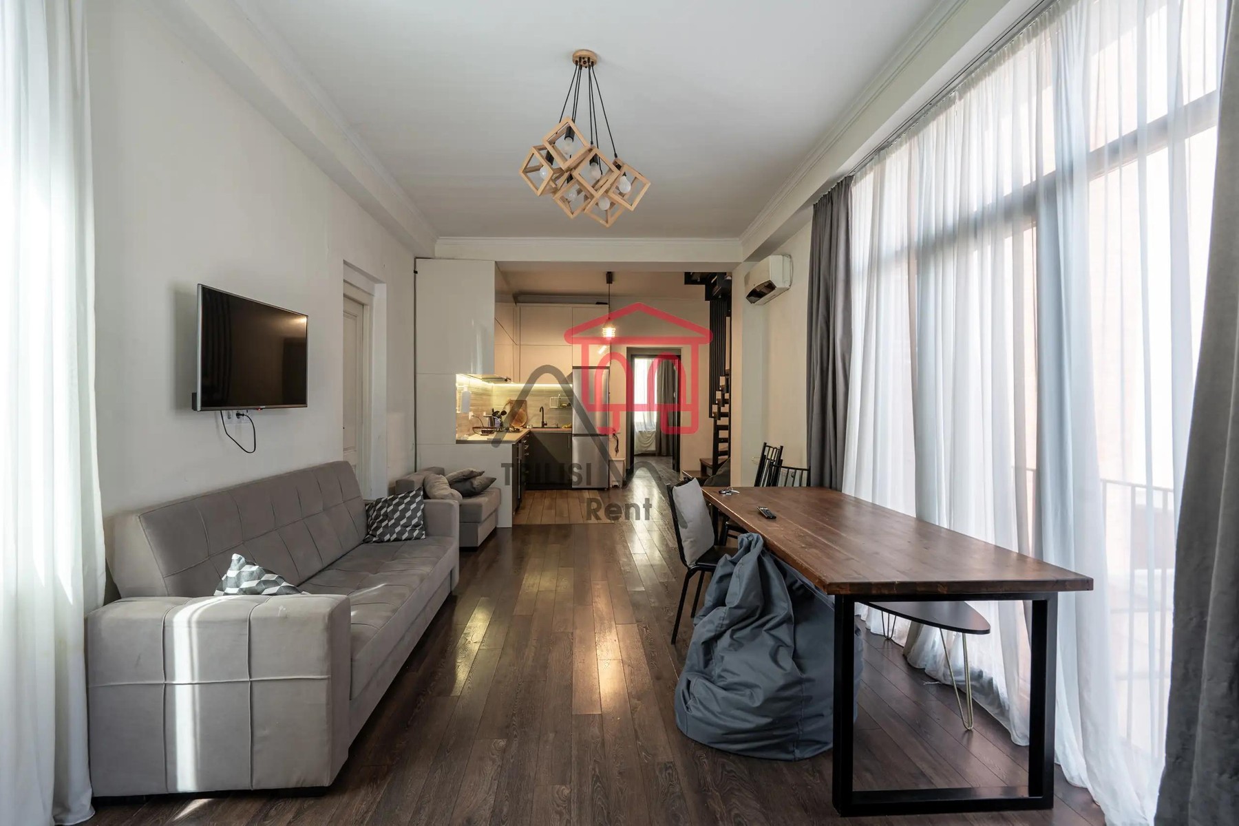 Atoneli Street 21 - 4 rooms