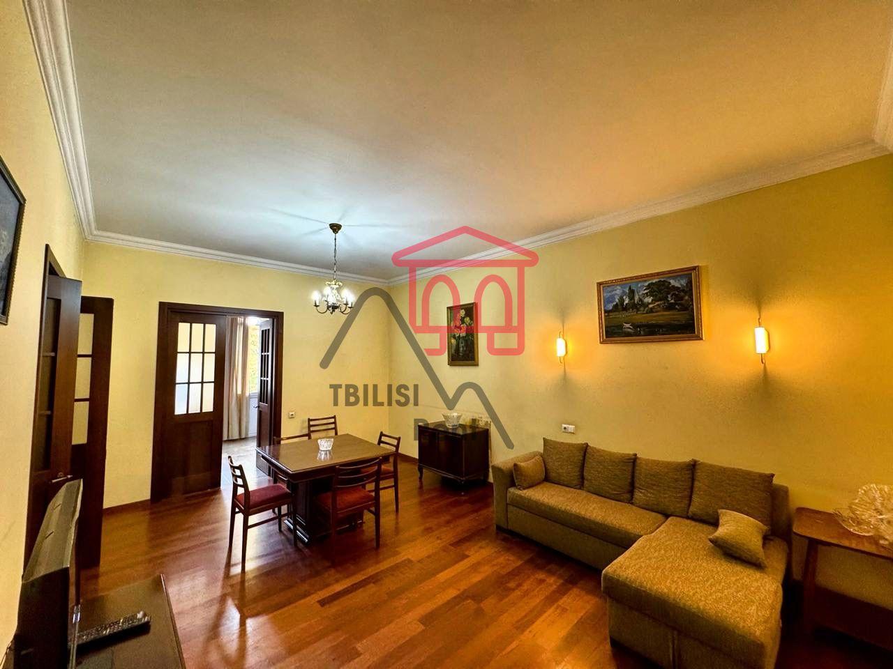 Pekini Prospect, 33A - 3 rooms