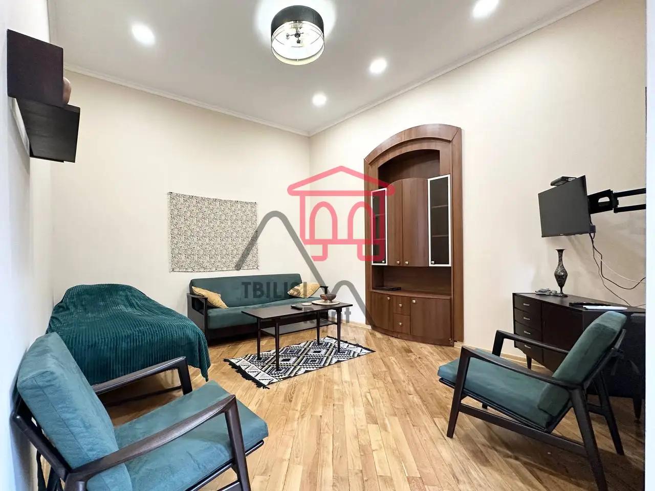 Shalva Dadiani 26 - 2 rooms