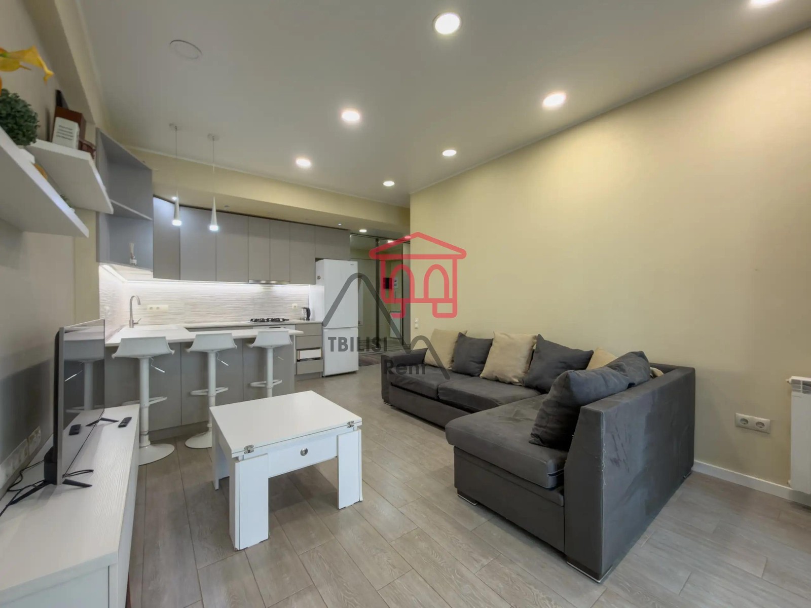 Tskhenti Shosse 15 - 2 rooms