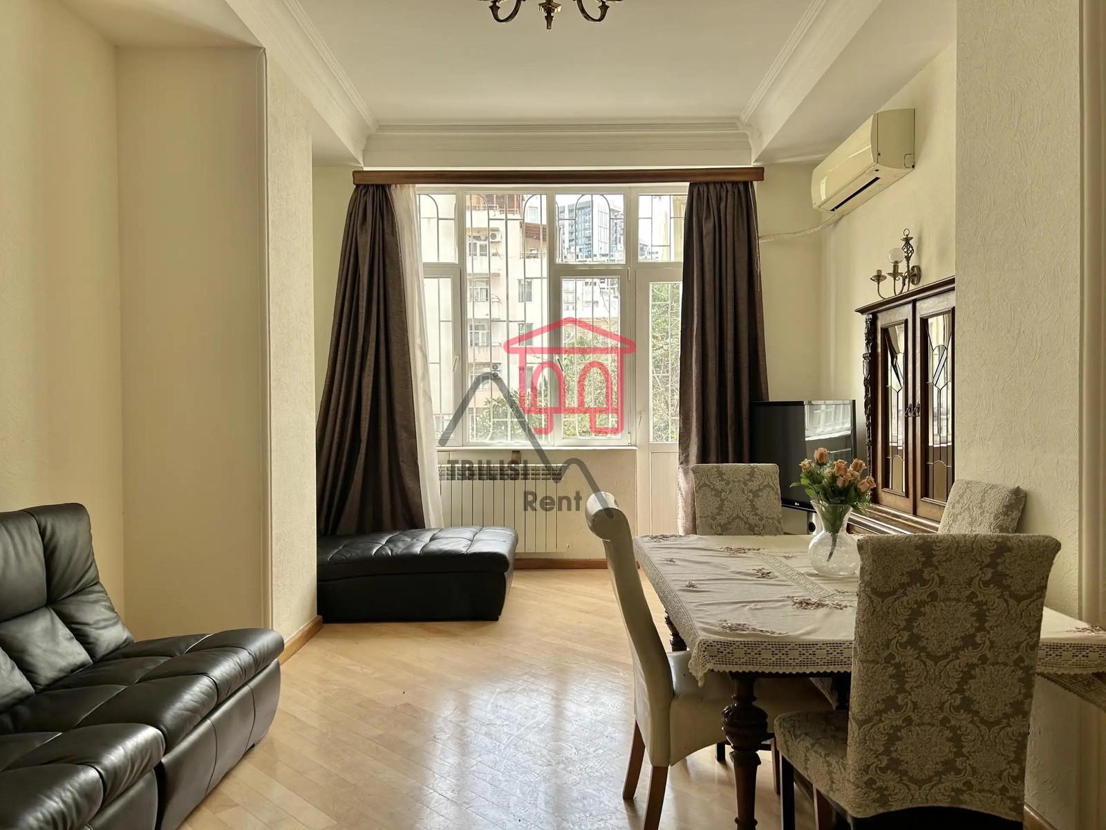 Prospect Ilya Chavchavadze 37B - 5 rooms