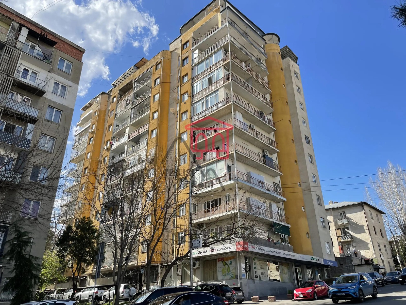 Mikhail Asatiani Street 14 - 3 rooms