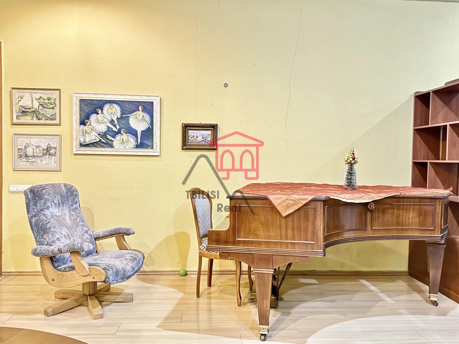 62 Chavchavadze, Vake - 1 rooms