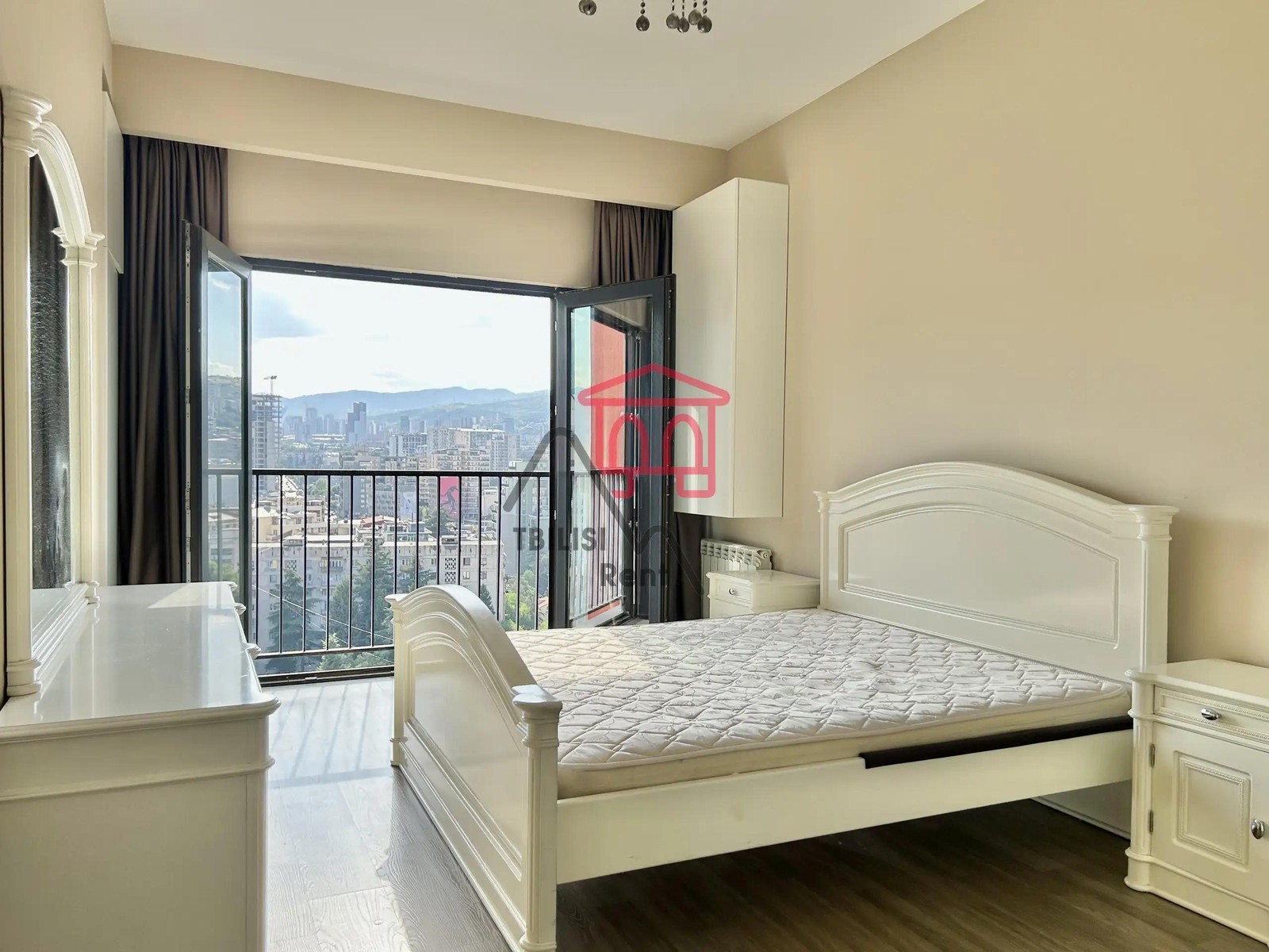 Tamarashvili Street, 6 - 3 rooms