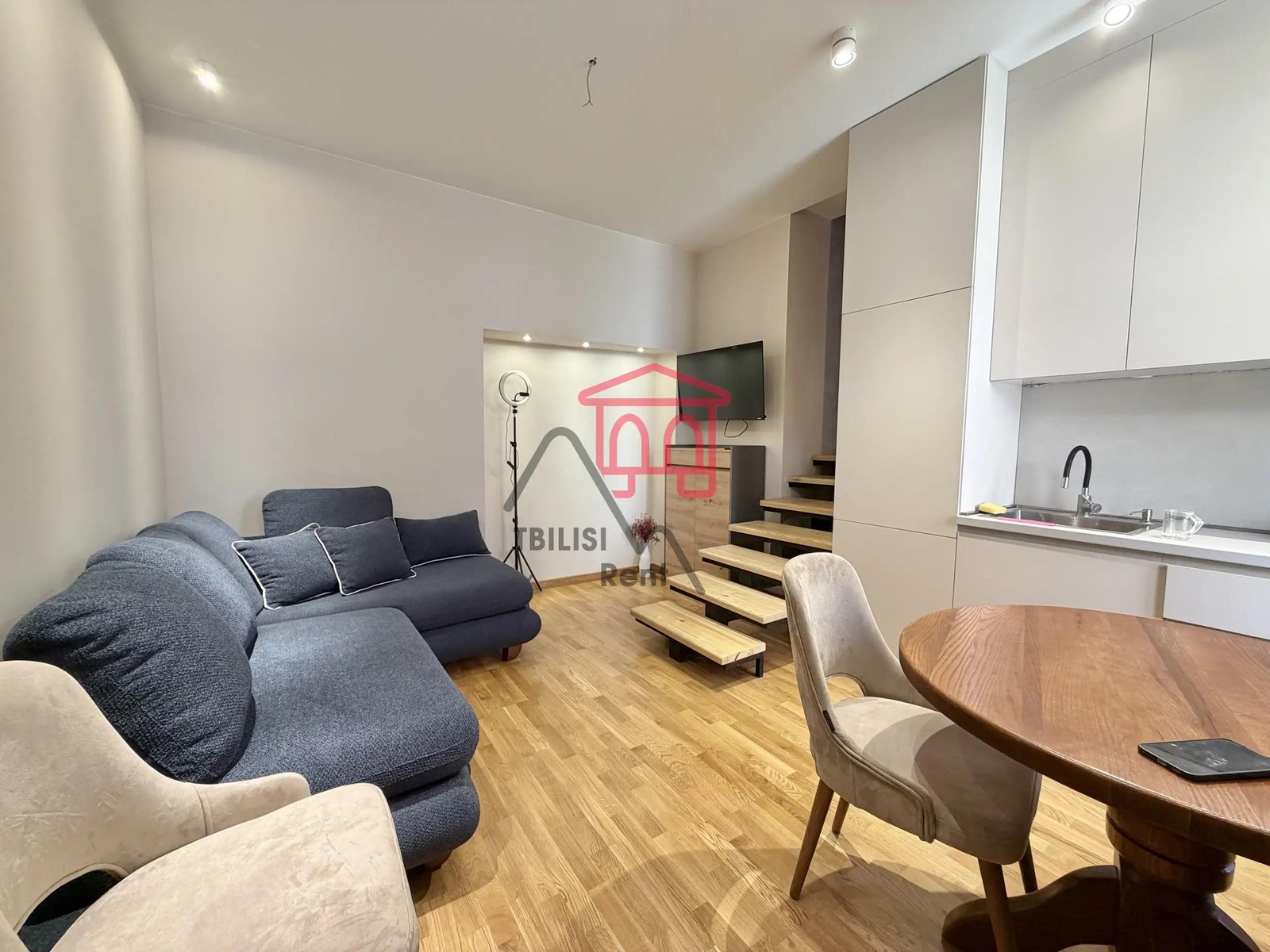 Daniel Chonkadze Street, 8A - 2 rooms