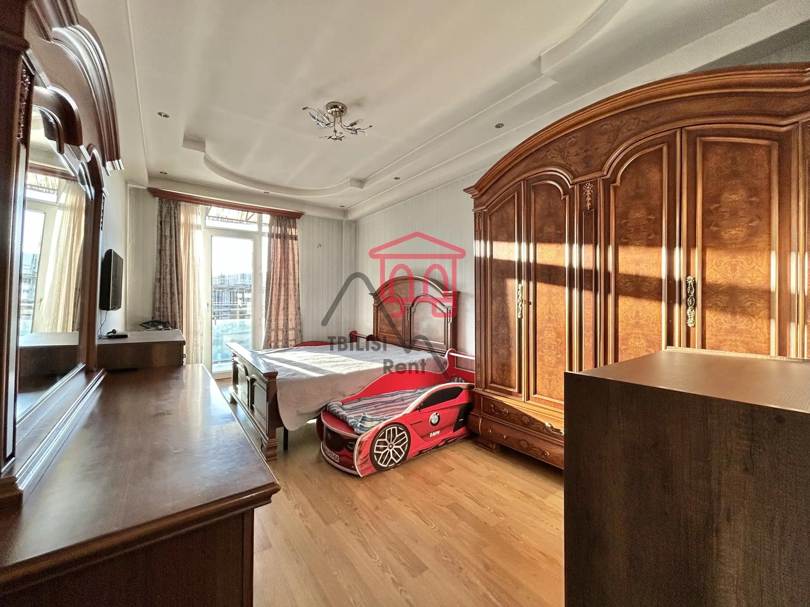 Navtlugi Street, 39/41 - 3 rooms