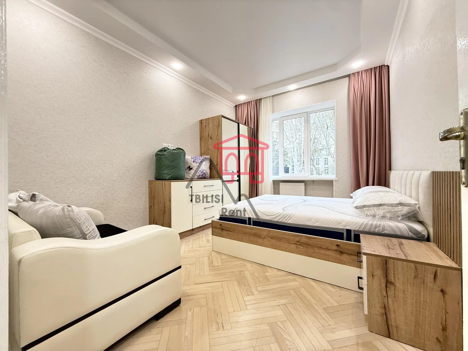 Prospect Ilia Chavchavadze, 22 - 2 rooms