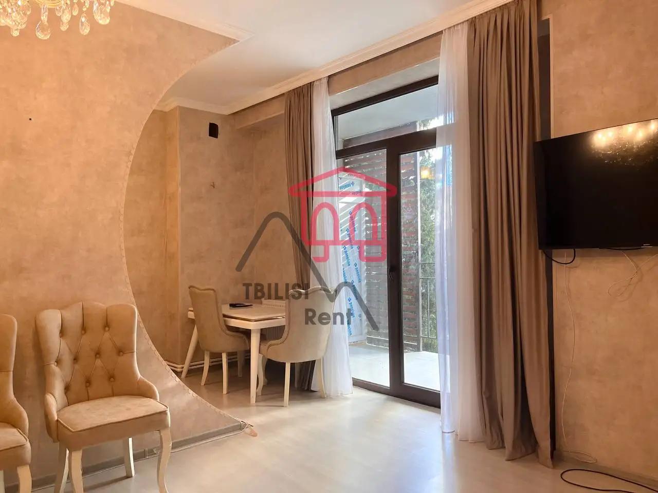 Anna Politkovskaya Street, 57 - 3 rooms