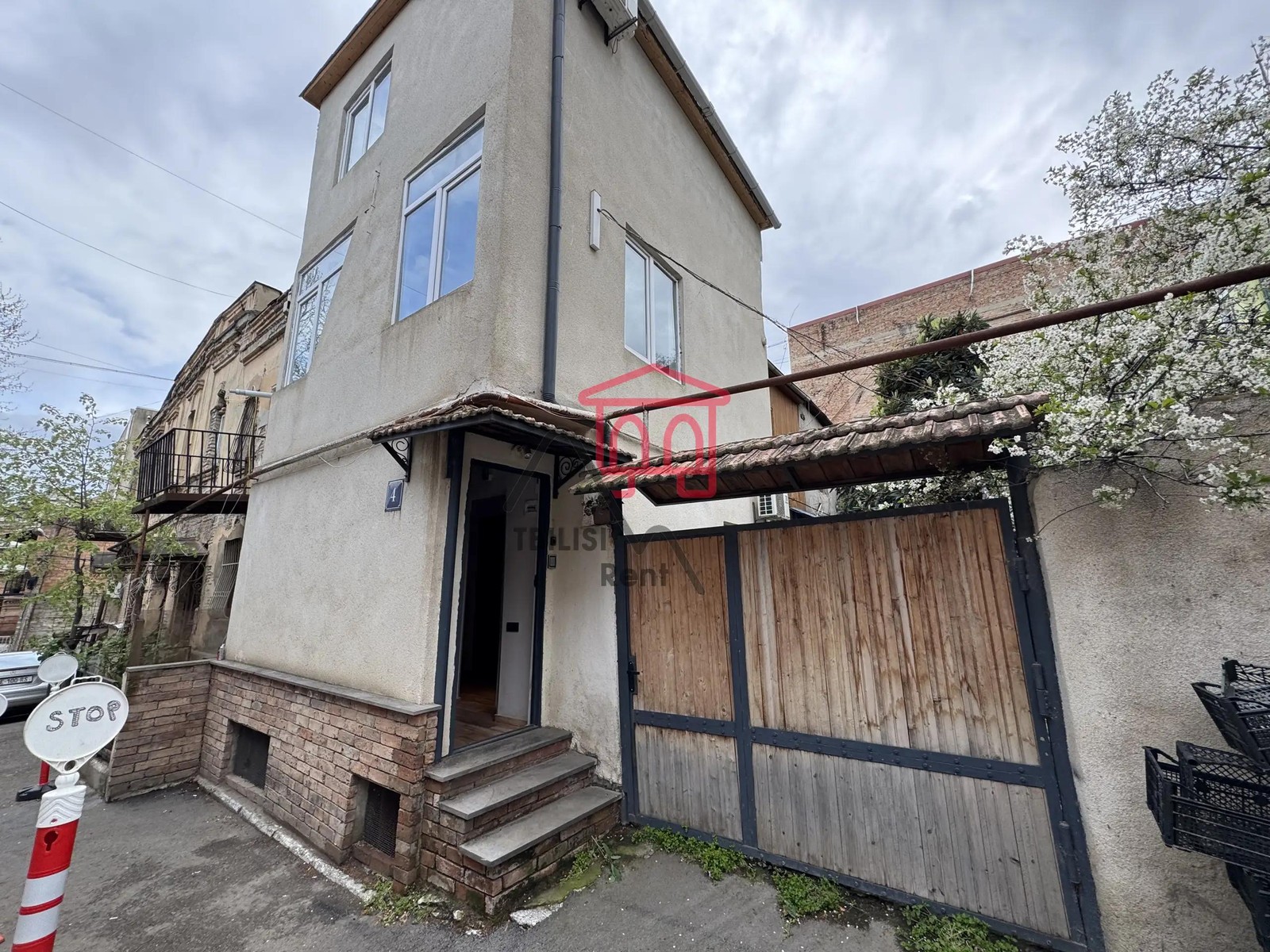 Ukleba Street, 6 - 4 rooms