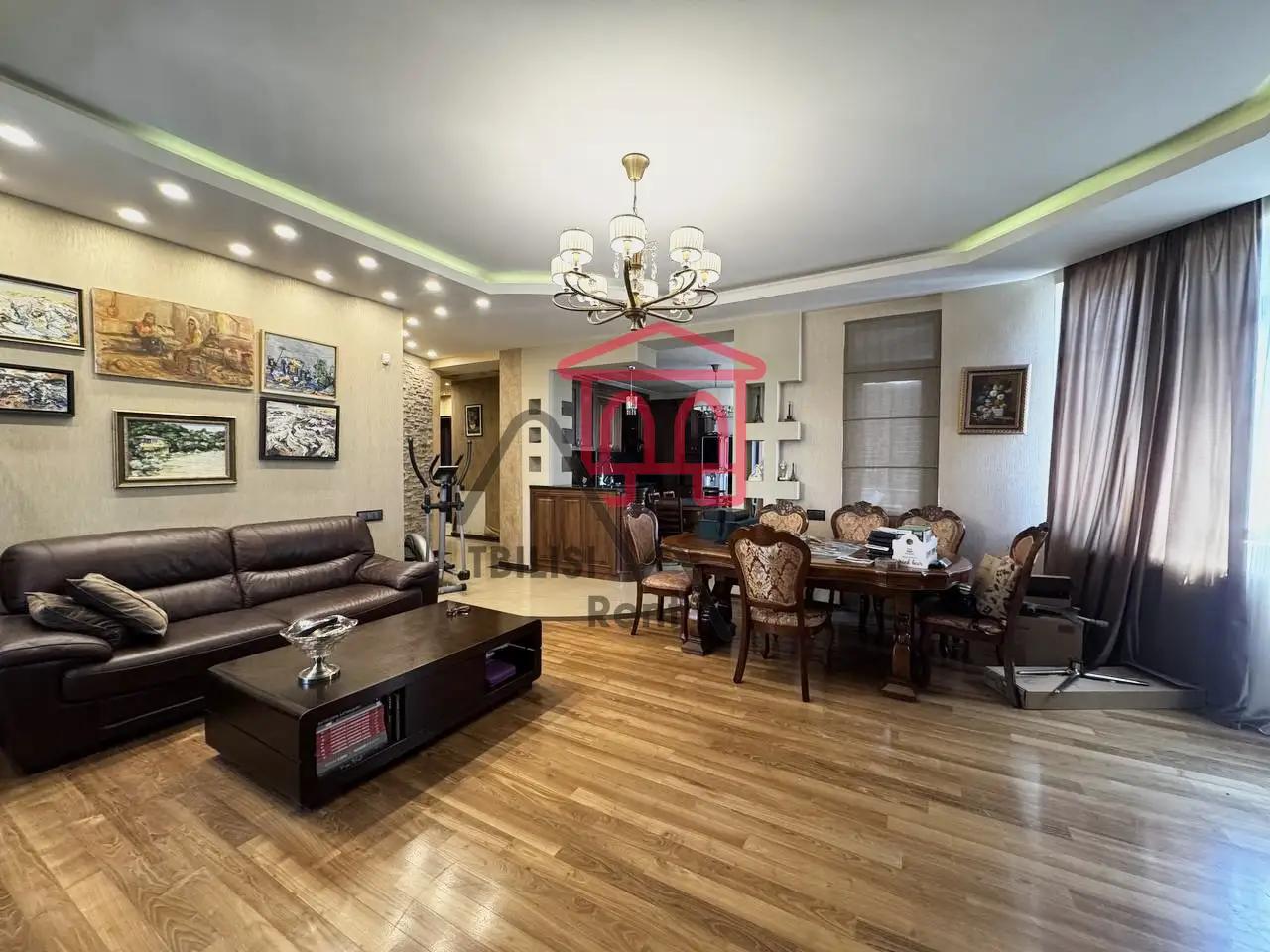 Petra Kavtaradze 6 - 4 rooms