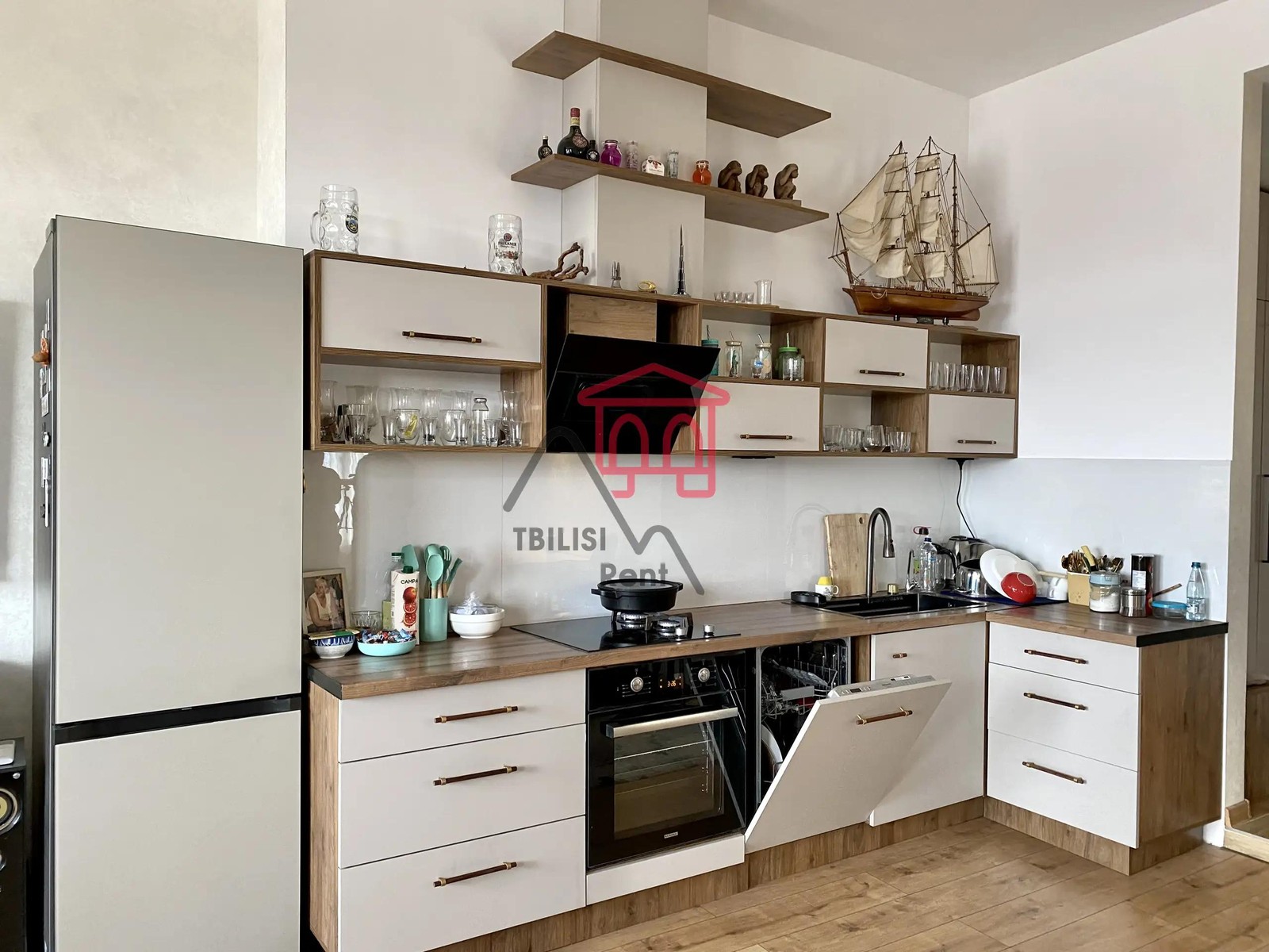 Nino Zhvania Street, 10 - 3 rooms