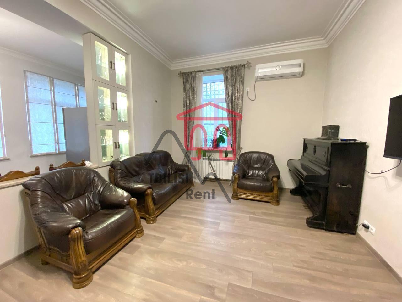 Sofiko Chiaureli St., 19 - 3 rooms