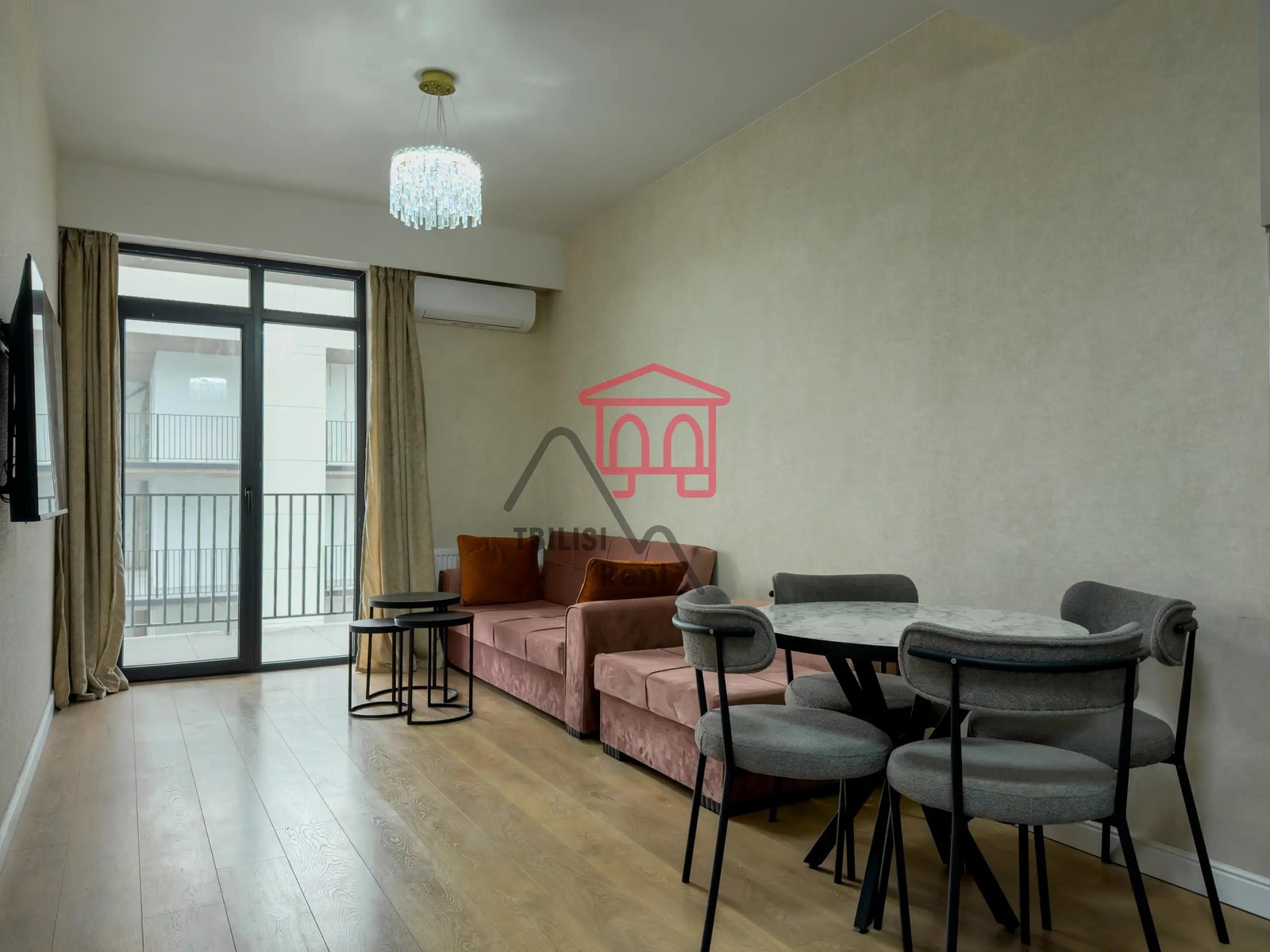 Zaira Kikvitze Street 6 - 2 rooms