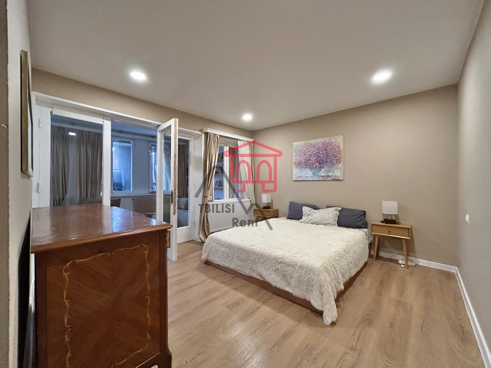 Konstantina Eristavi Street, 7 - 3 rooms