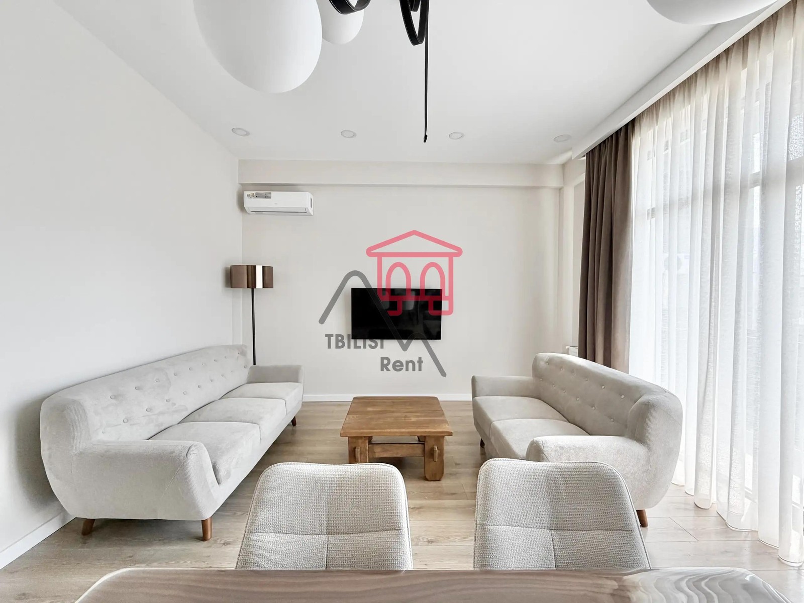 Sairme Street 110A - 3 rooms