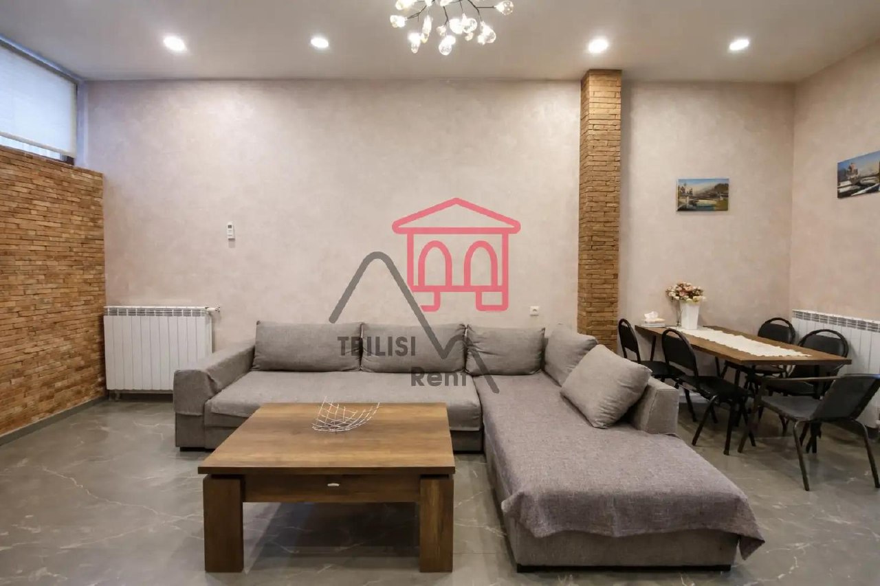 David Agmashenebeli Avenue, 108 - 3 rooms