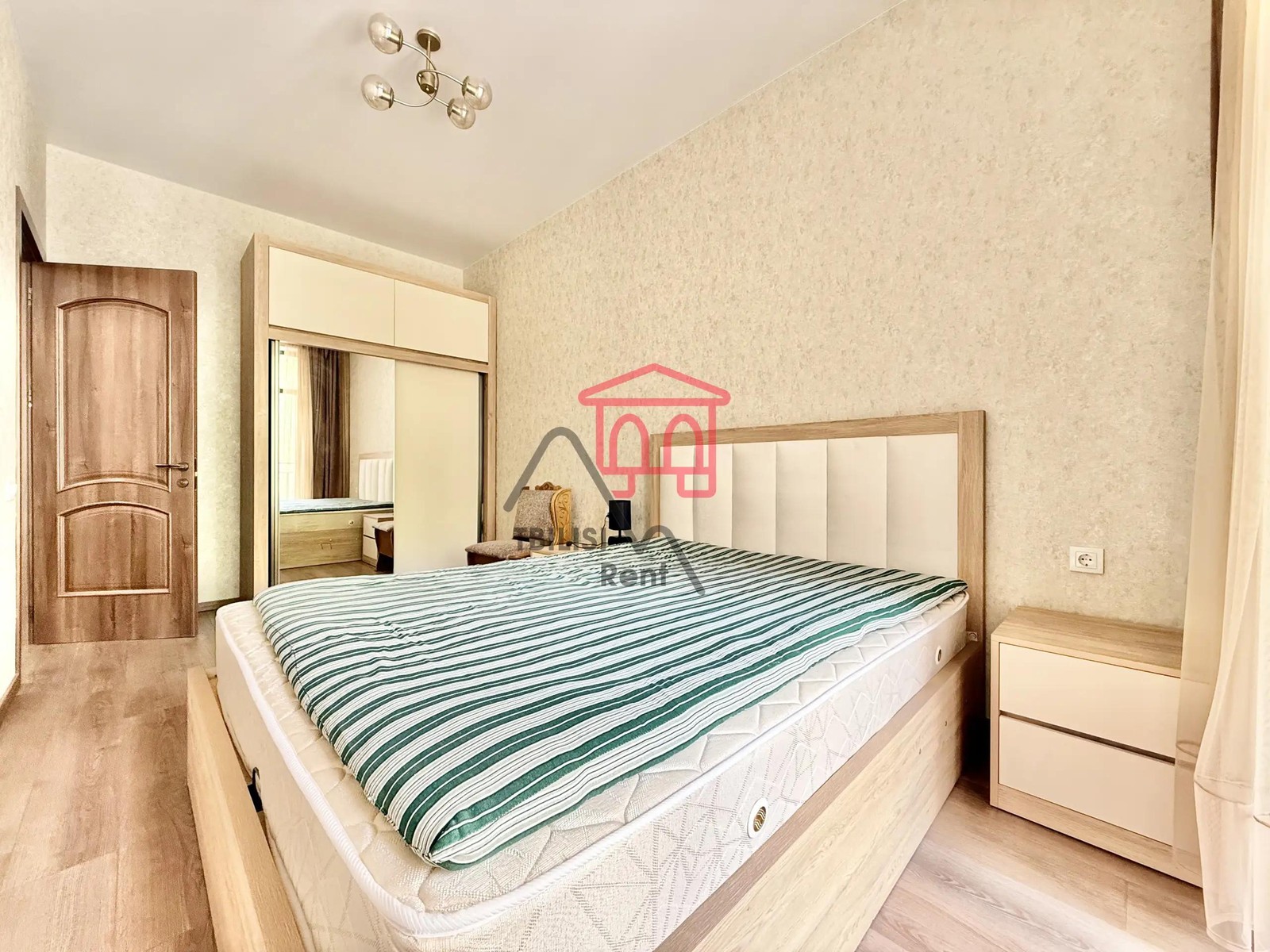Zhvaniia Street, 73 - 2 rooms