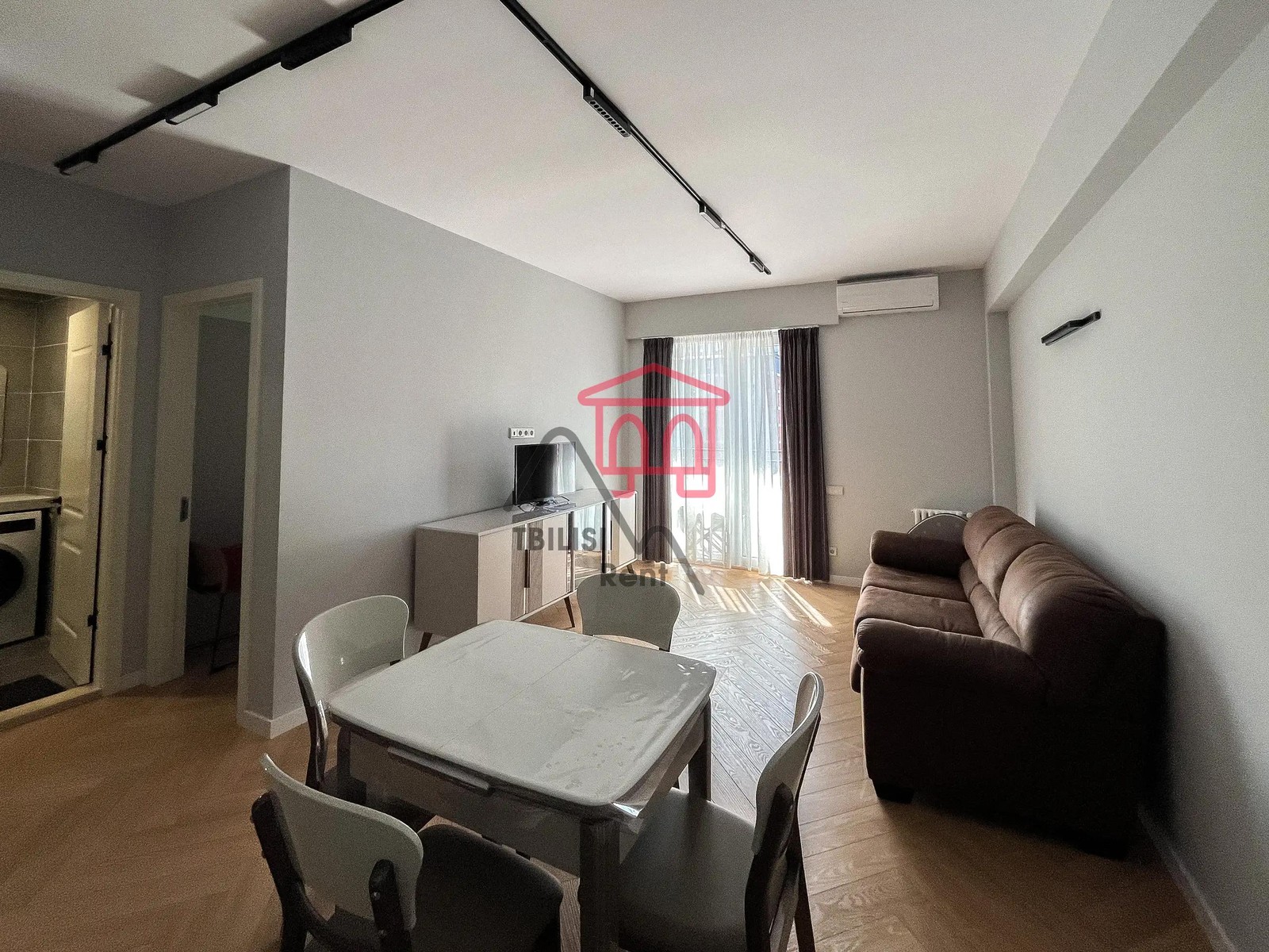 Tbilisi, Moskovsky Prospect, 13/13 - 2 rooms