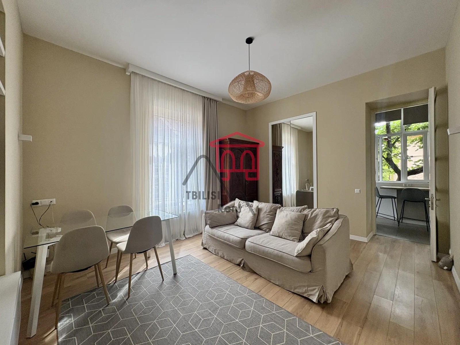 Gamkrelidze 14 - 2 rooms