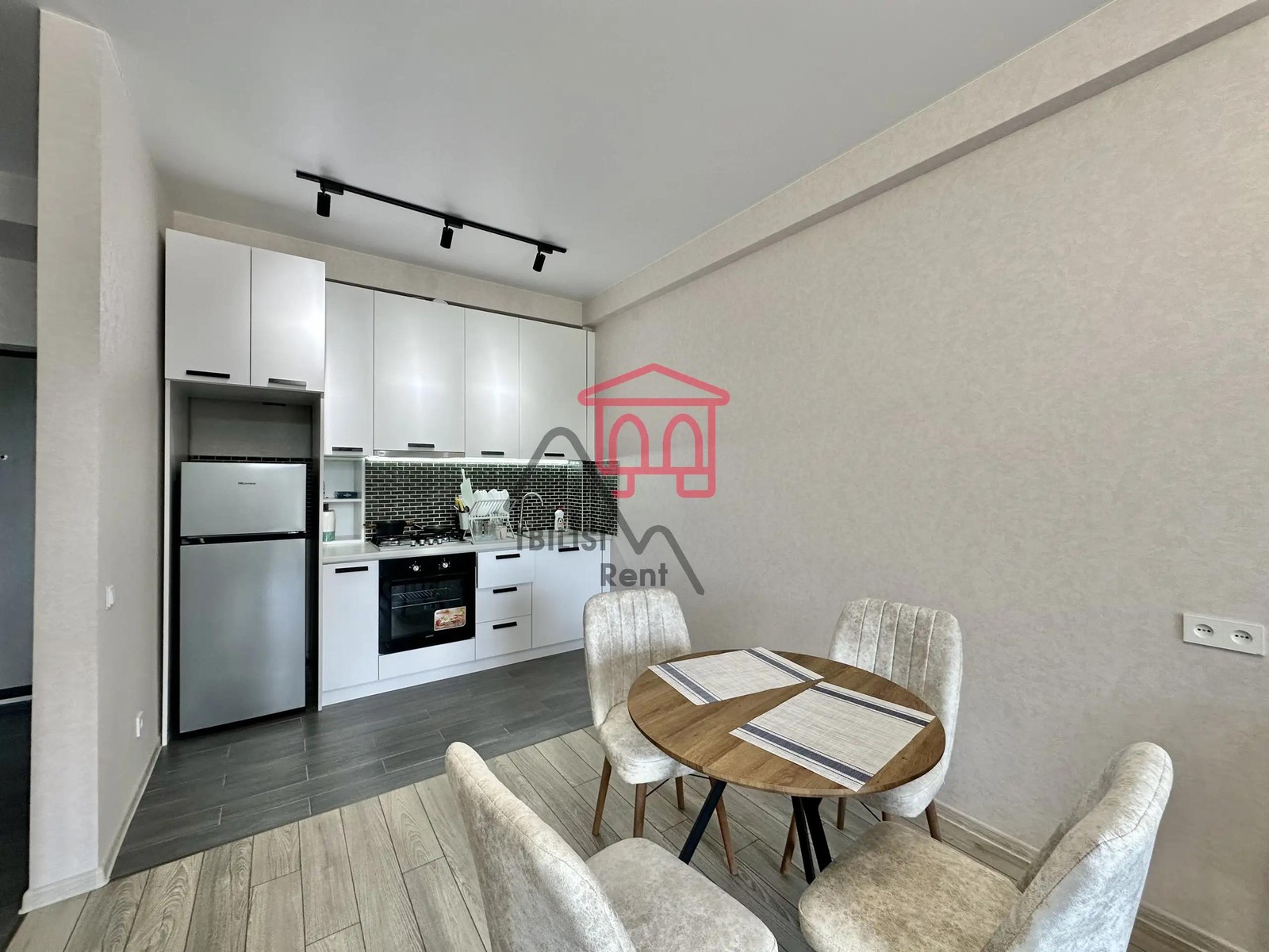 Vakhang Gorgasali Street, 105 - 2 rooms