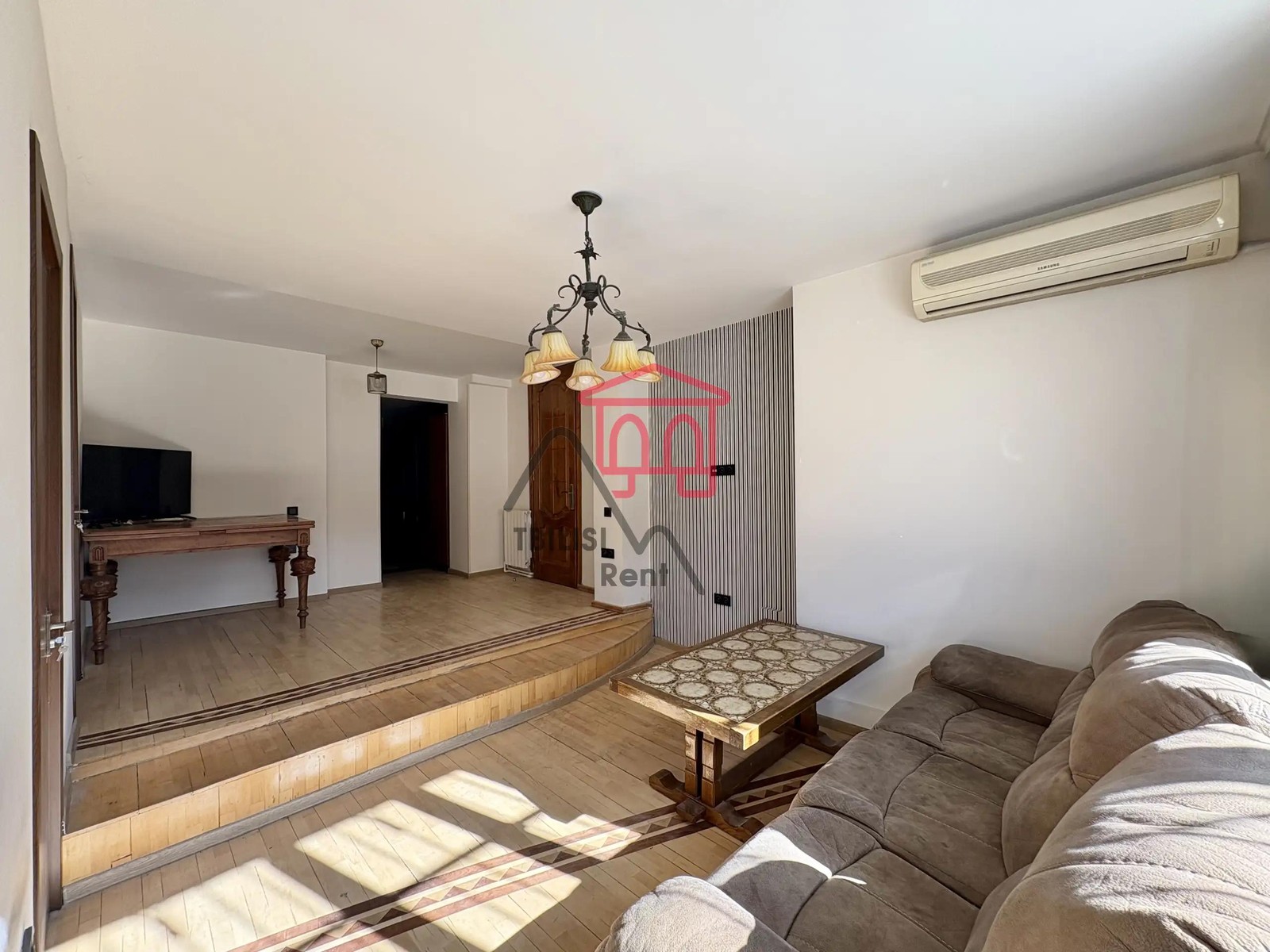 Tsintadze 38 - 3 rooms