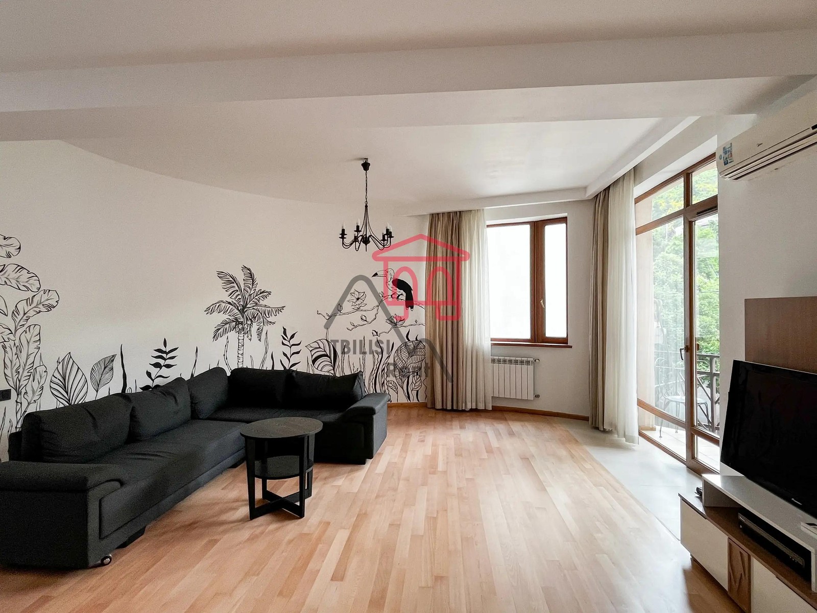 T. Tabidze 86, Vake - 5 rooms