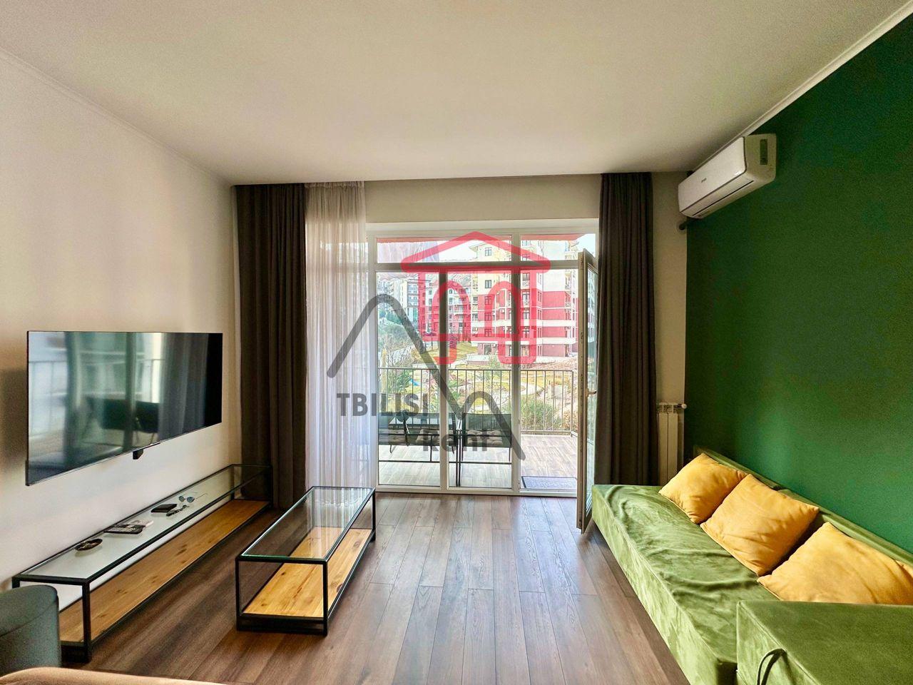 Nino Zhvania, 24 - 2 rooms