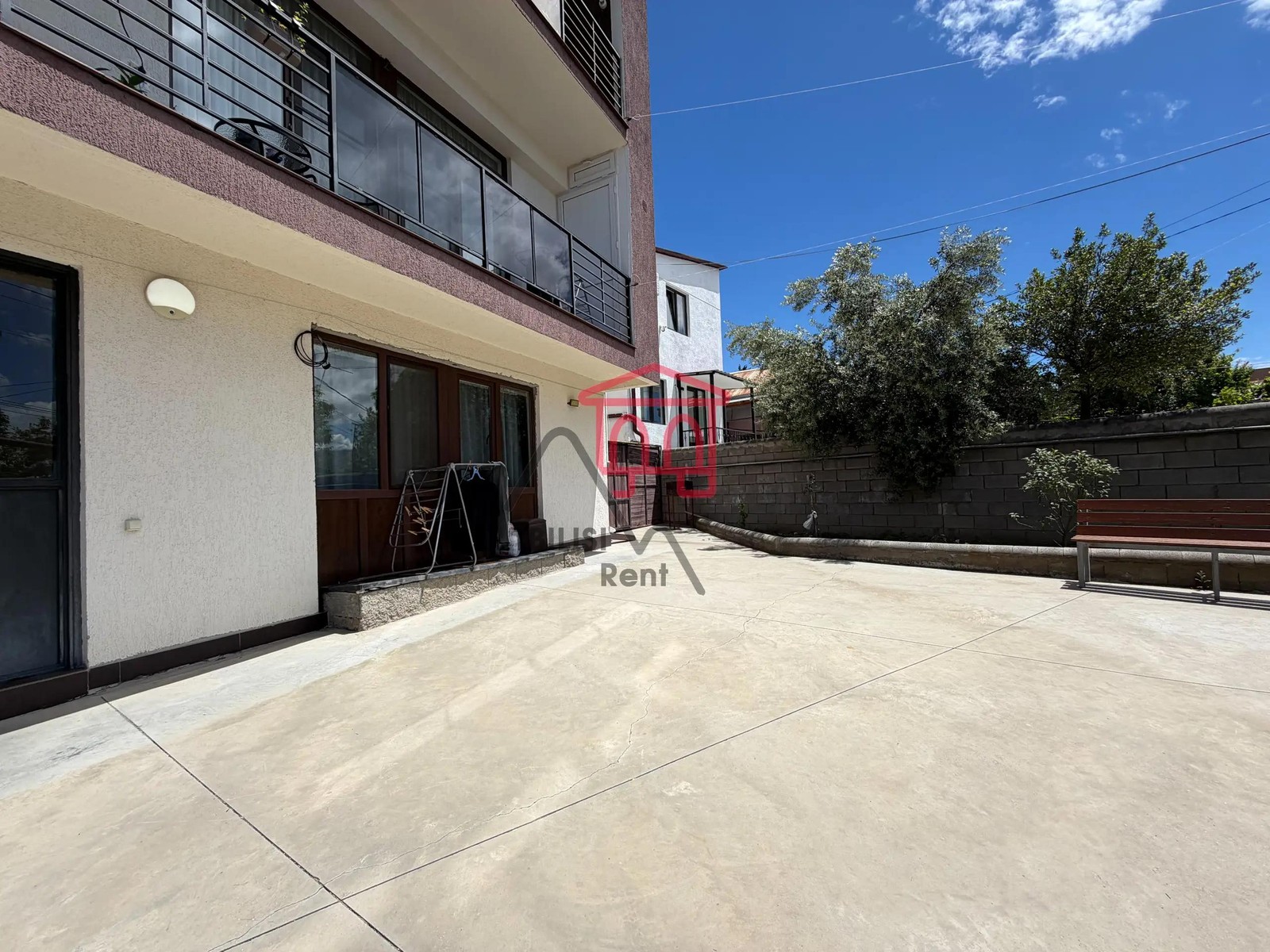 7 Nakeral Street - 3 rooms