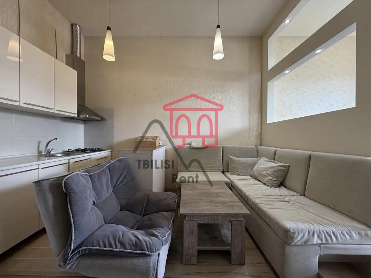Kazbegi Prospect 8 - 1 rooms