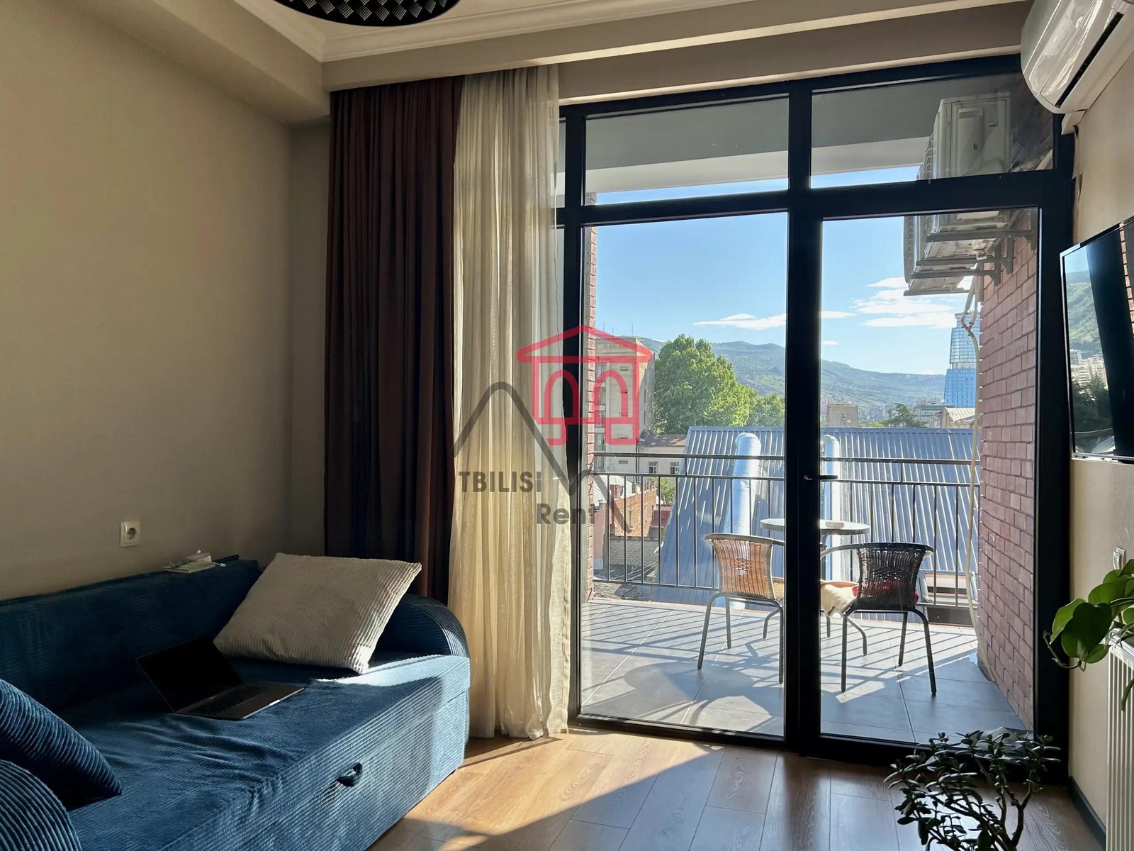 Улица Игната Ниношвили, 69 - 2 rooms