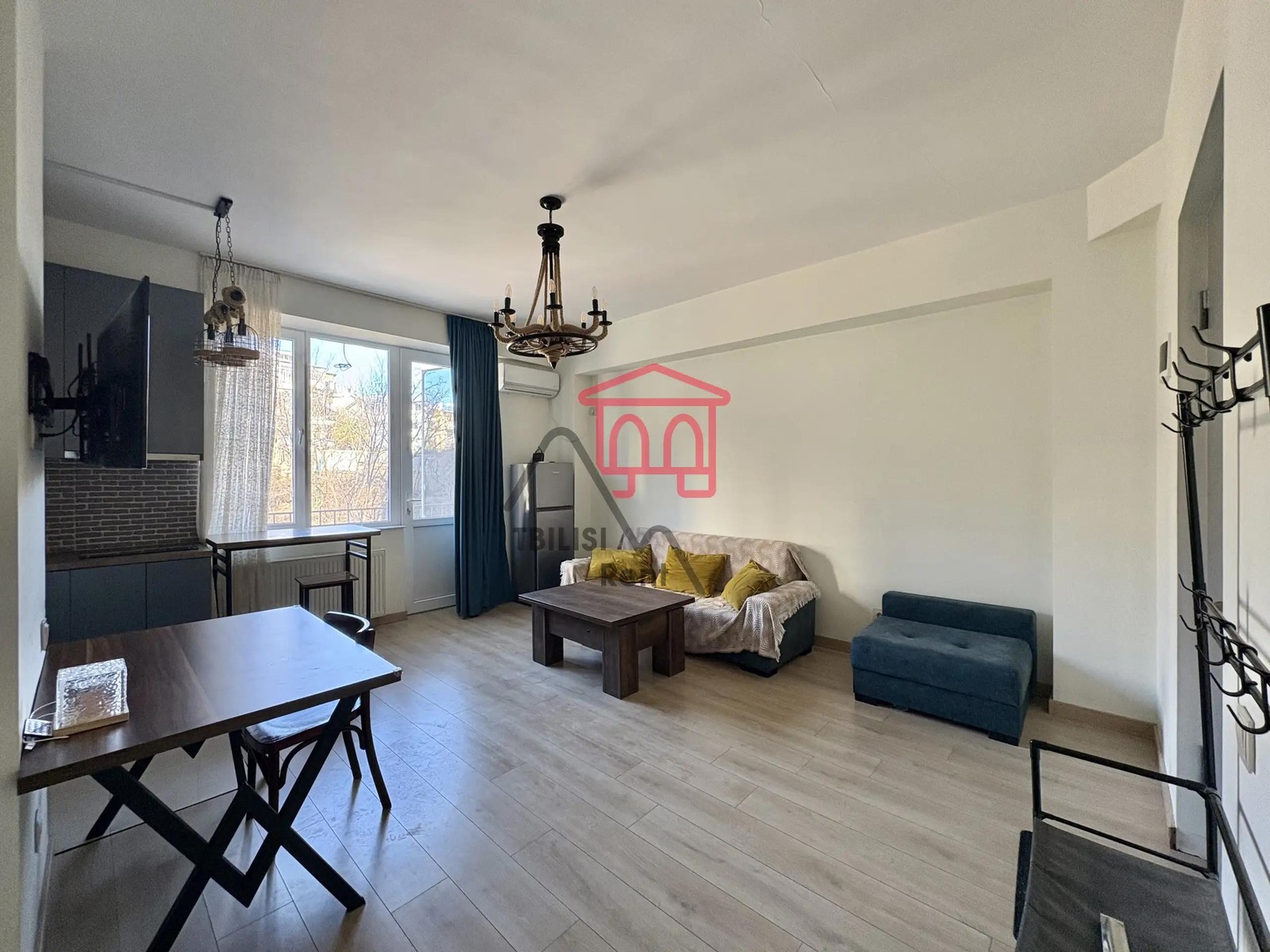 Zhvania 10, Vake - 2 rooms