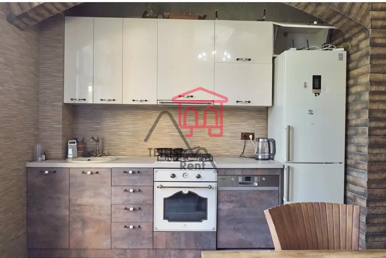 Lortkipanidze 6 - 3 rooms