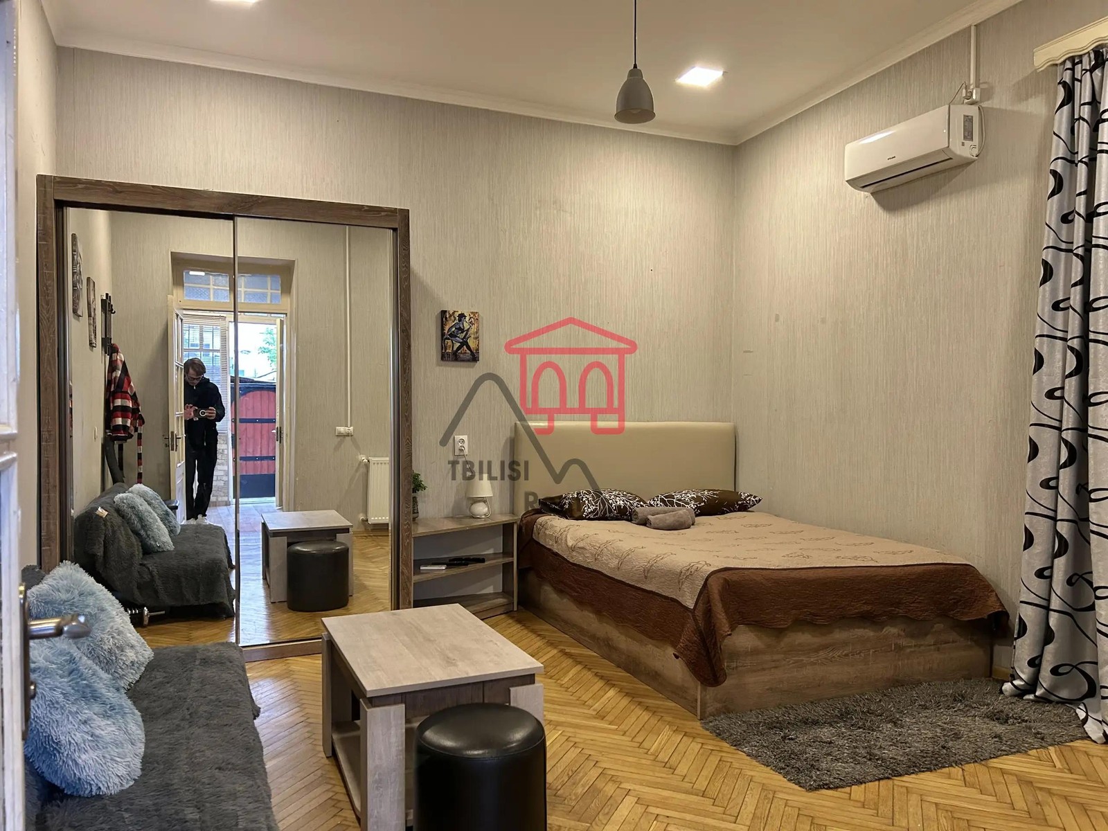 L. Sharashidze Street, 5 - 2 rooms