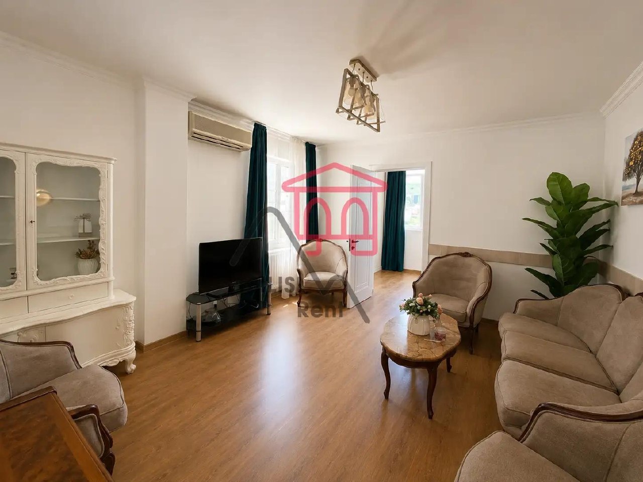 Kutaiskaya ulitsa, 10 - 4 rooms