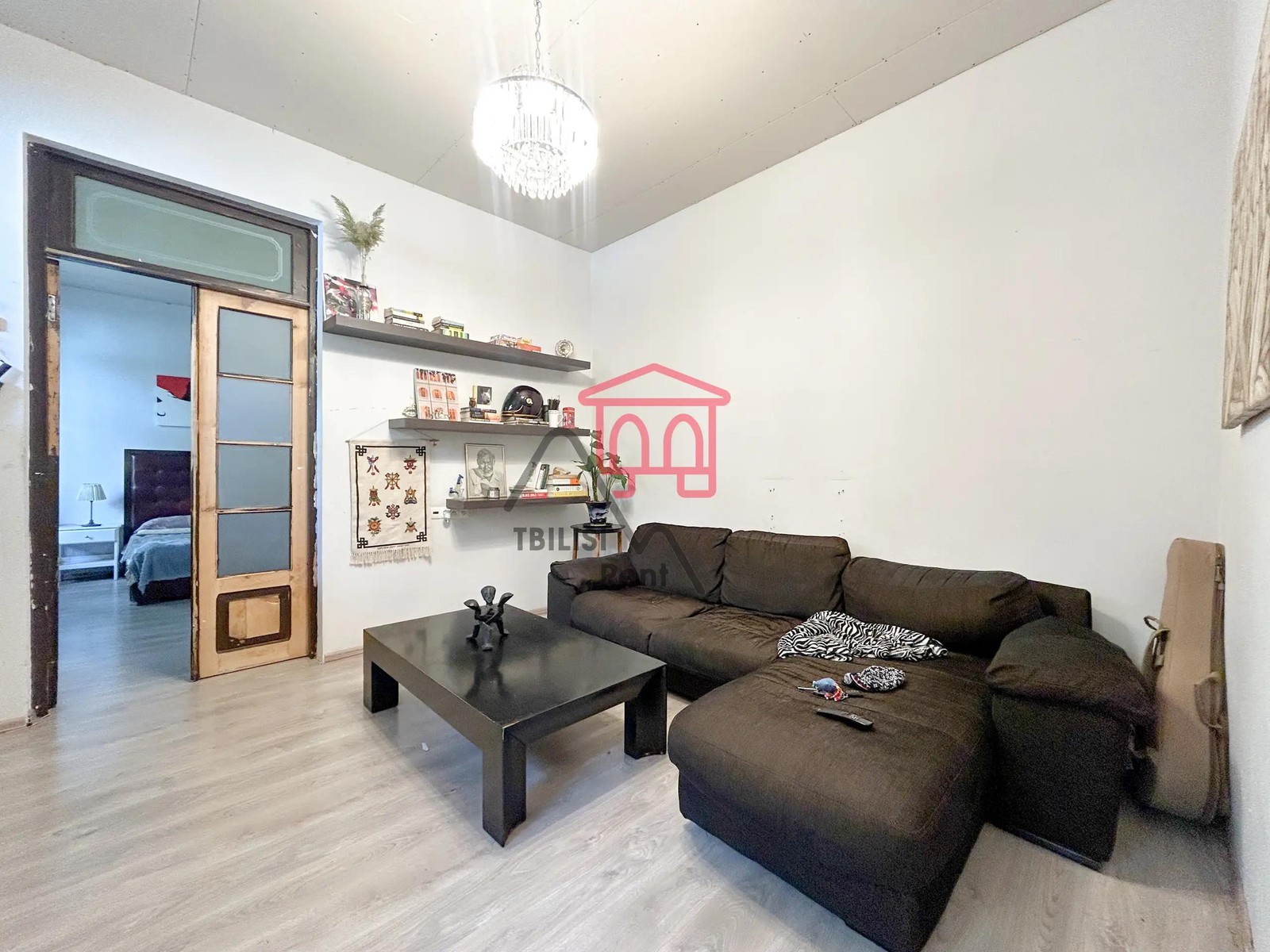 T. Svanidze 4, Vera - 3 rooms
