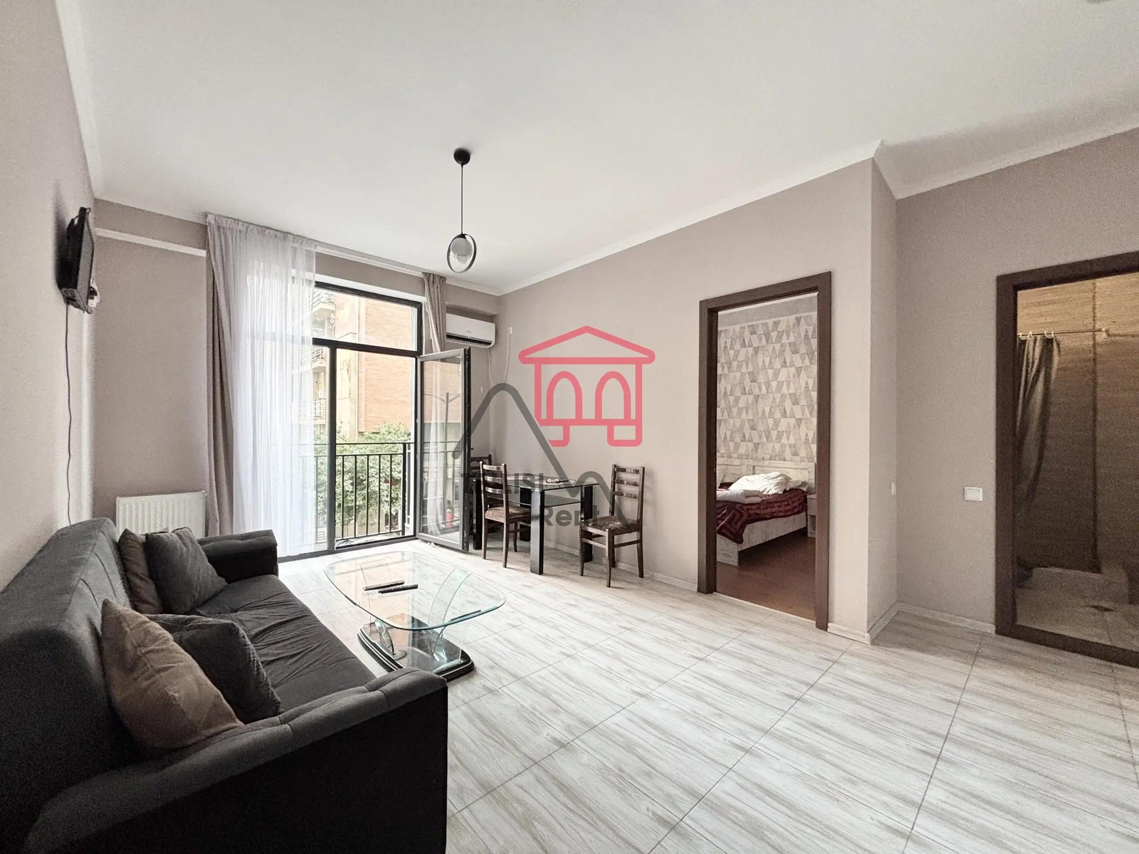 4 Arthur Leist Street - 2 rooms