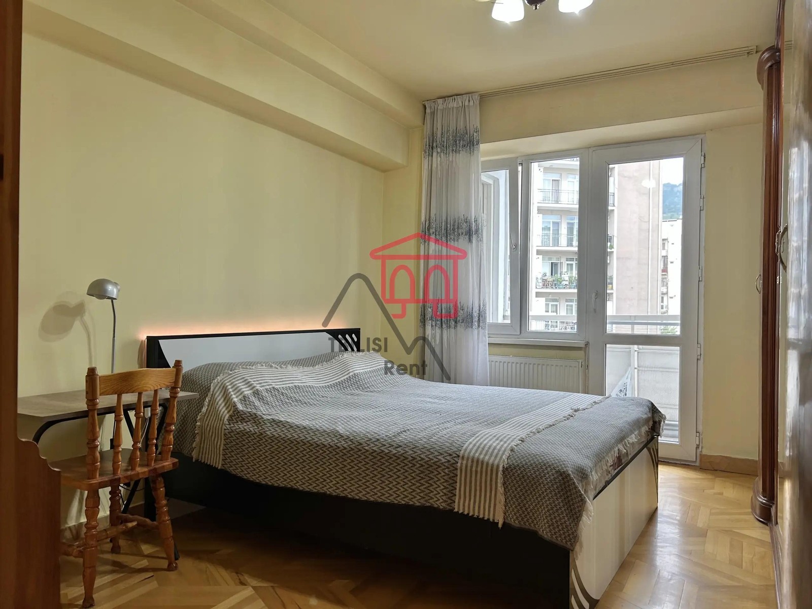 Nikolay Kipshidze Street, 10 - 4 rooms