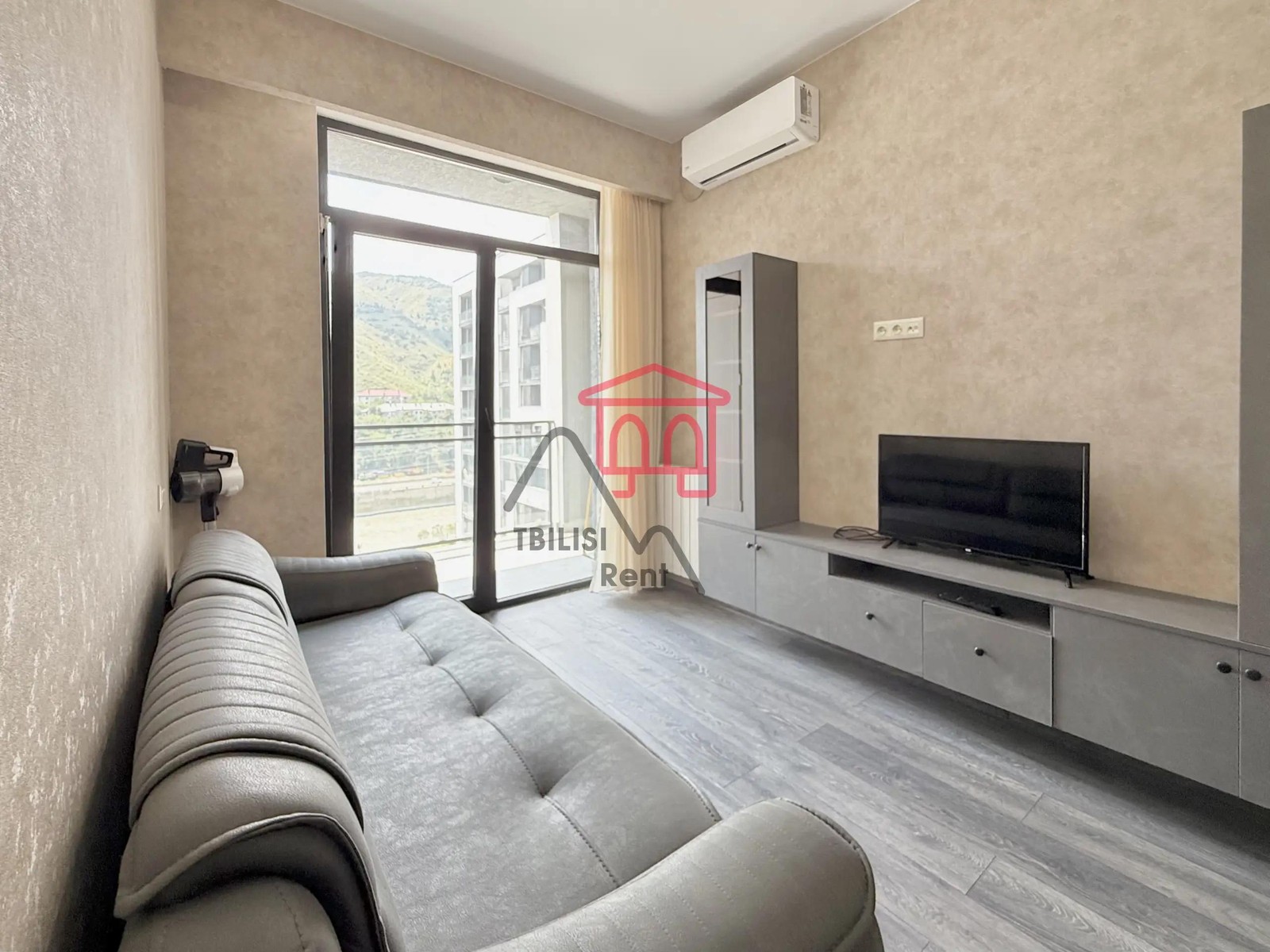 Mikhail Abramishvili Street, 36B - 2 rooms