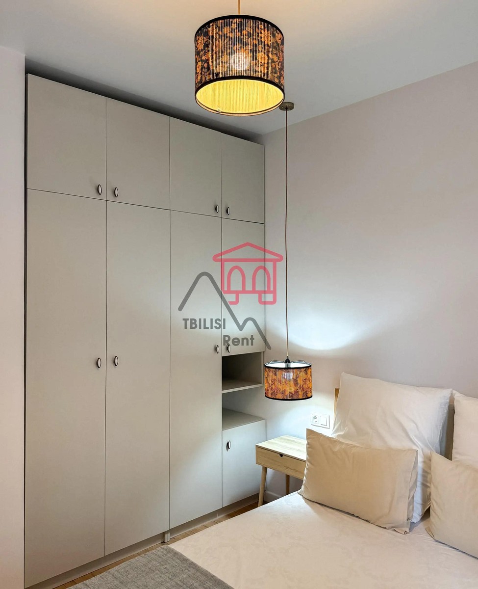 Marshal Gelovani Prospect, 23k9 - 3 rooms