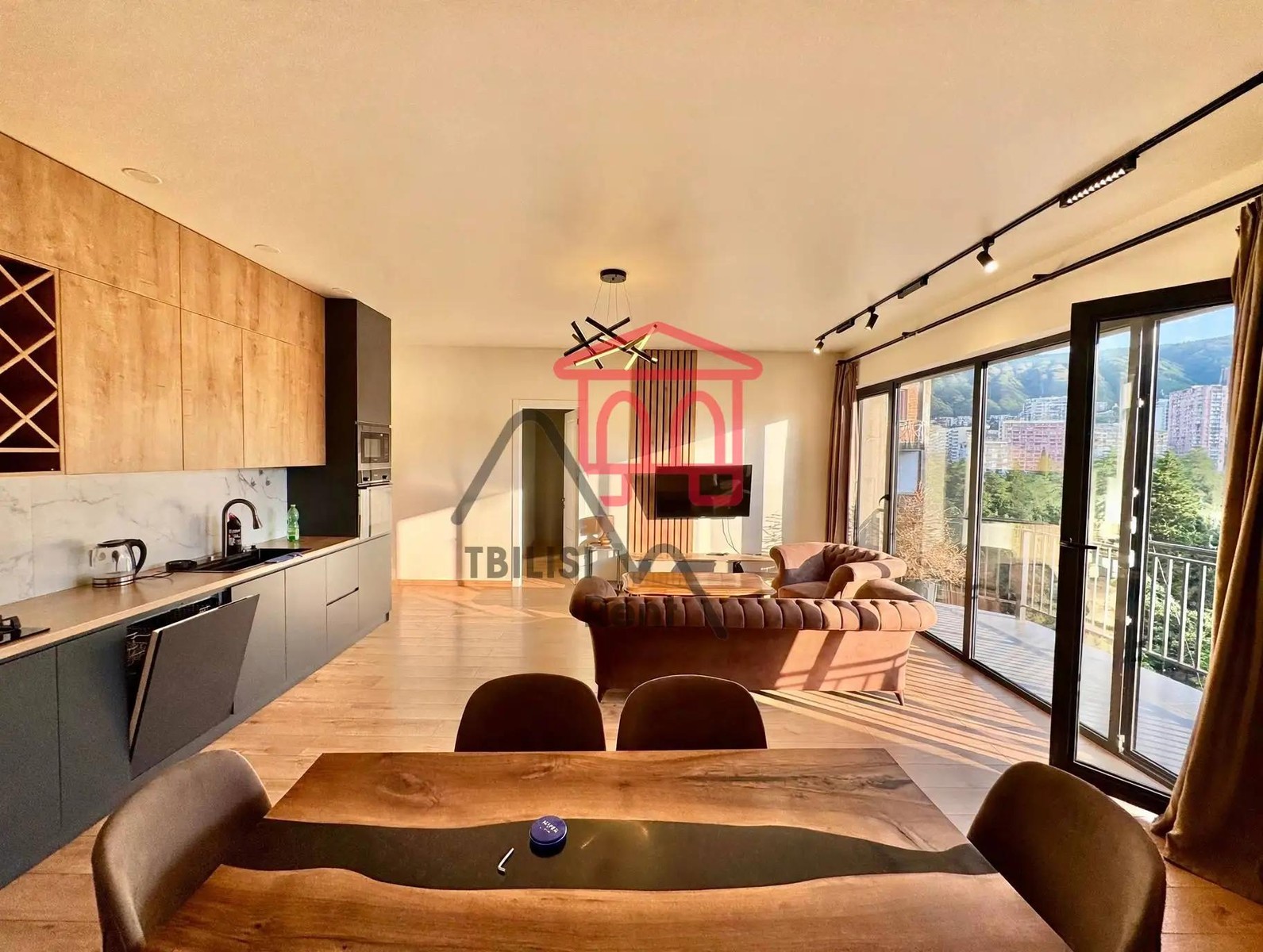 Chiatura Street 4/6 - 3 rooms