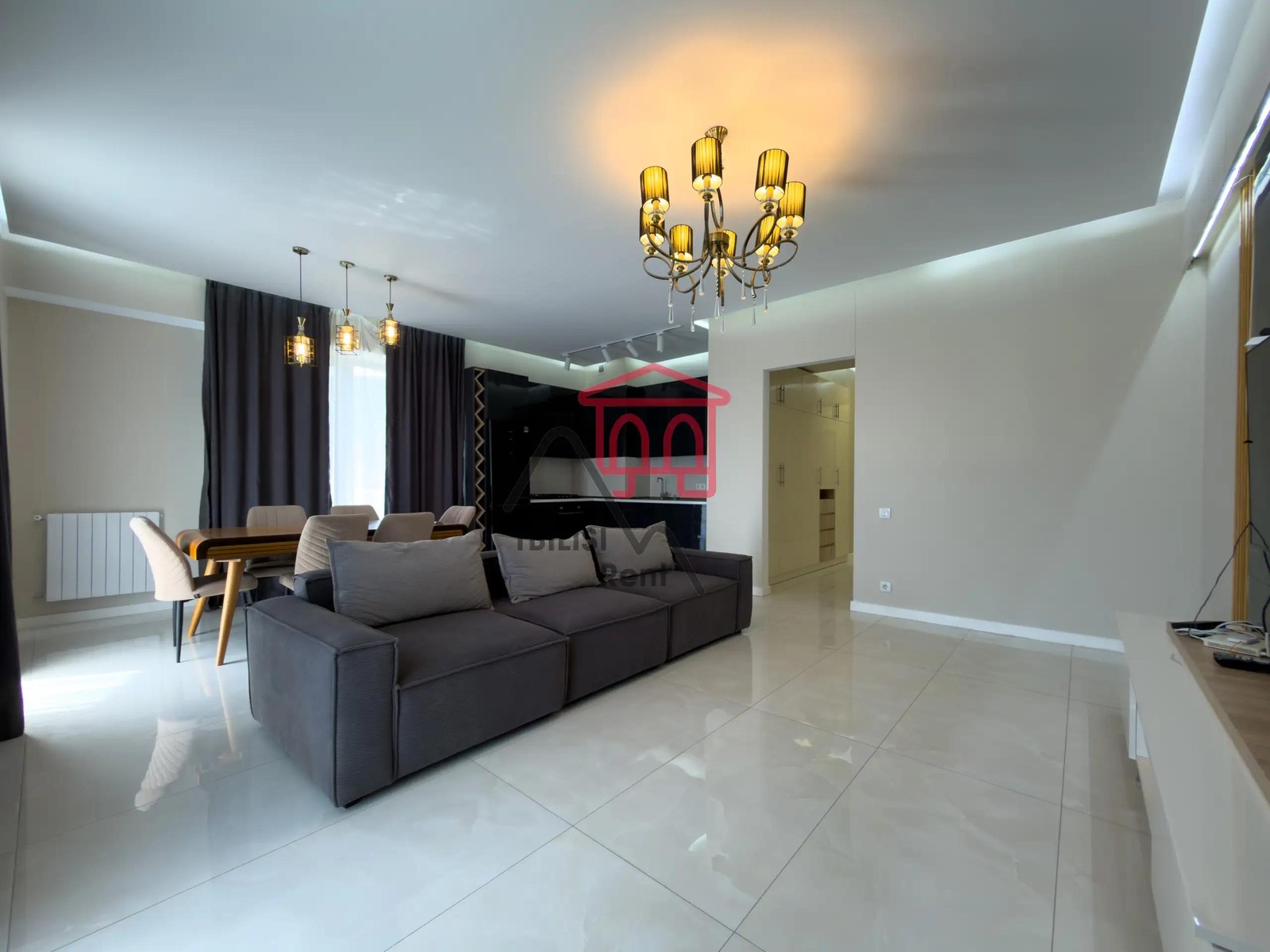 University Street 39 - 4 rooms