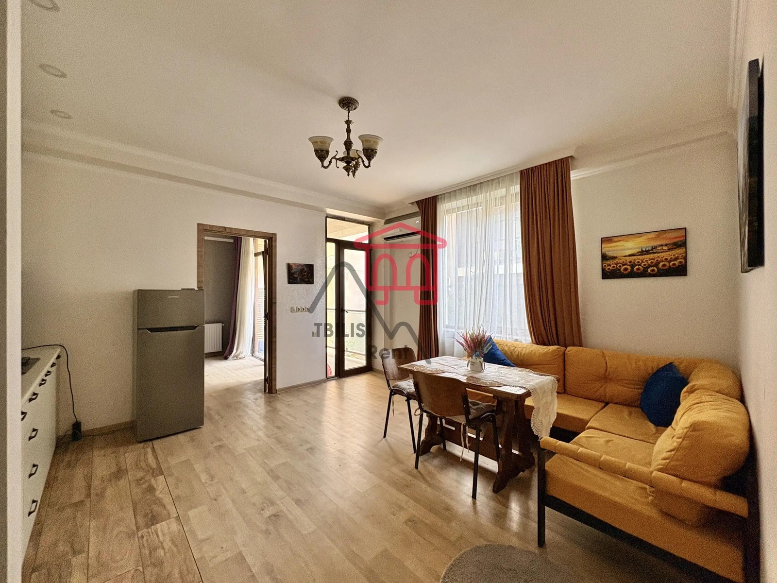 Tabidze 84 - 2 rooms
