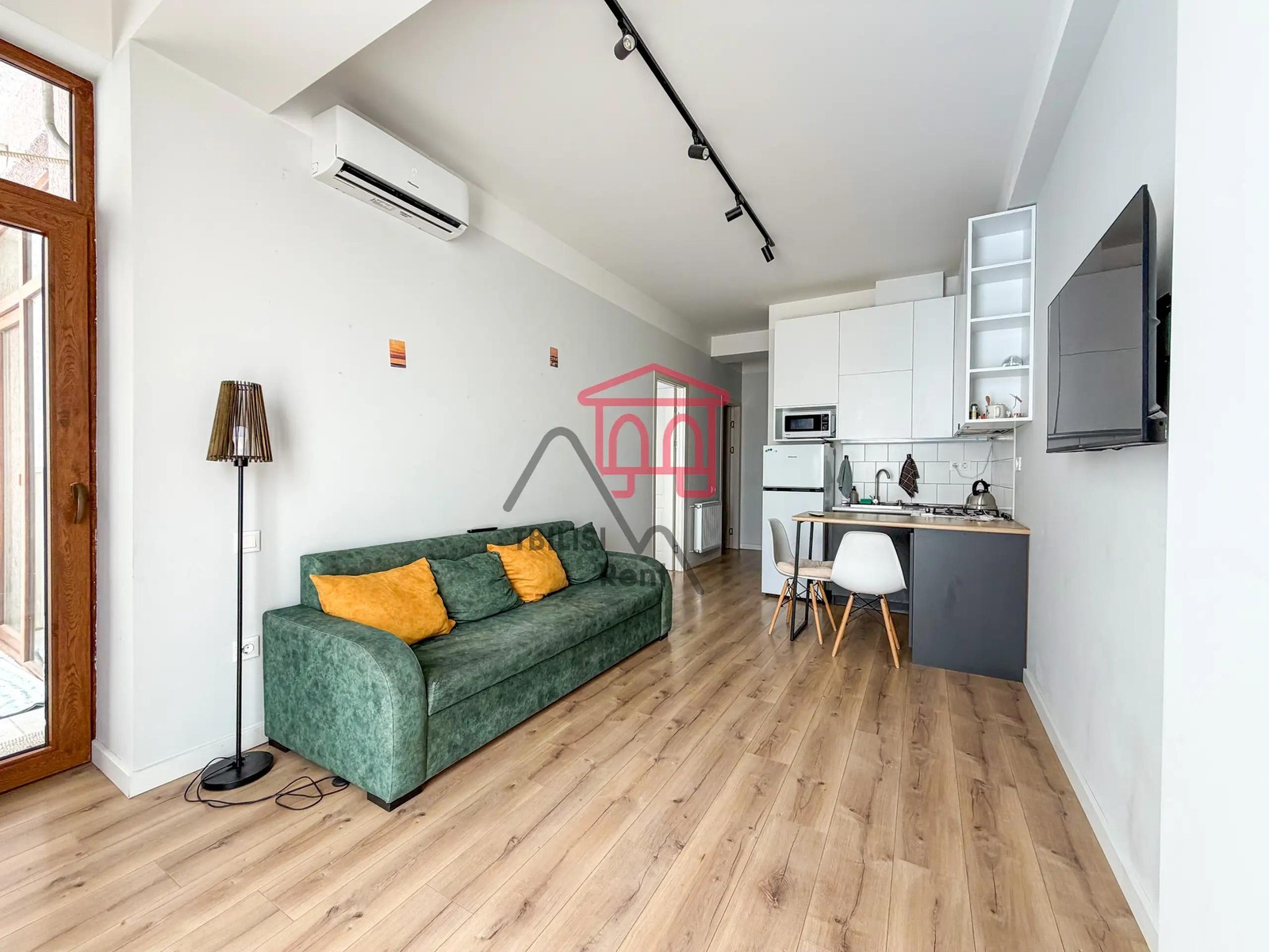 Konstantin Stanislavsky Street 1a - 3 rooms