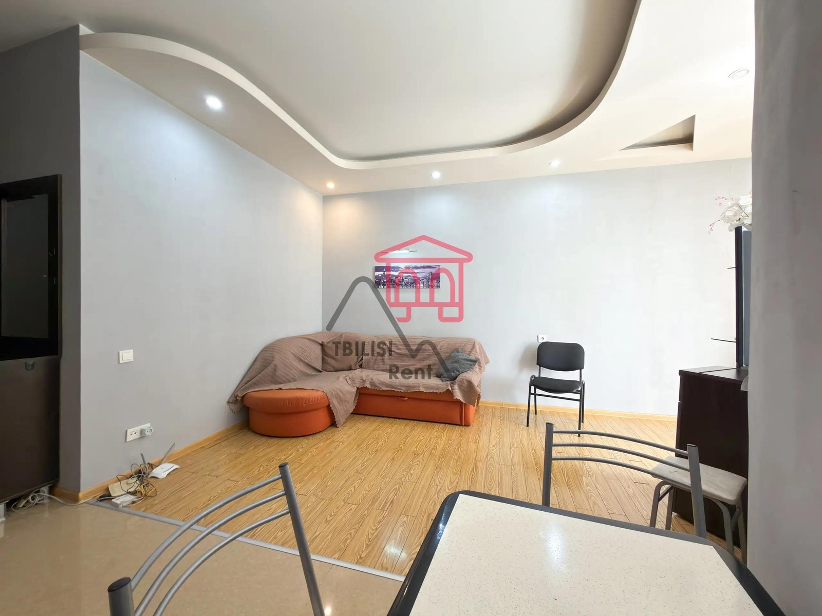 Pavel Aslanidze Street 14, Saburtalo - 1 rooms