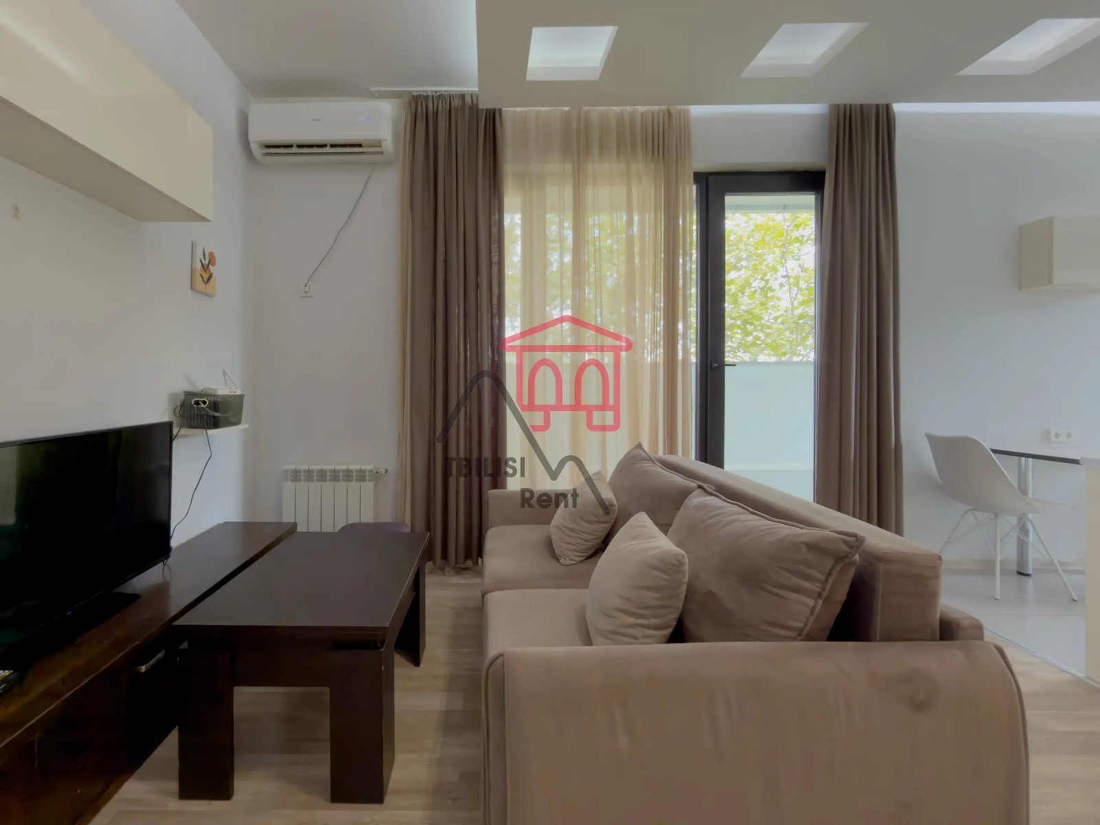 Irakli Abashidze 28 - 2 rooms