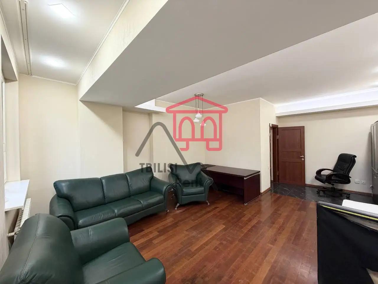 Kekulidze 17 - 2 rooms